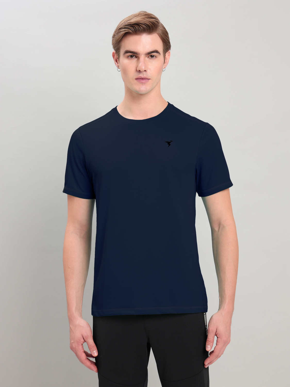 Image of TECHNOSPORT Solid Men Round Neck Navy Blue T-Shirt