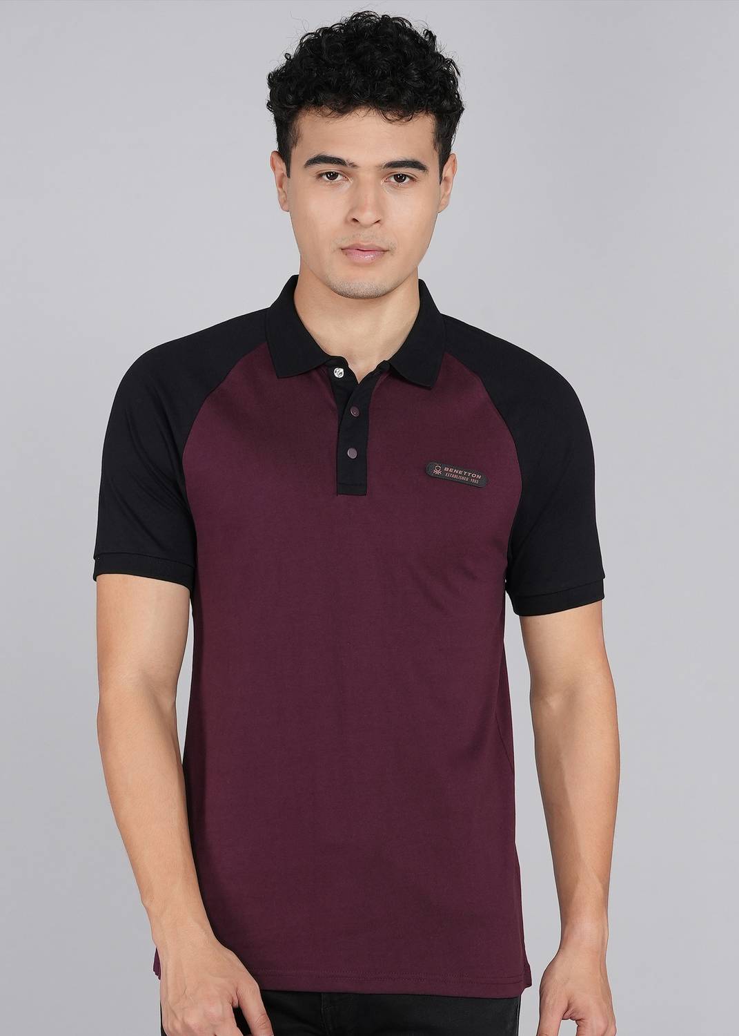 United Colors of Benetton Men Solid Polo Neck Cotton Blend Maroon