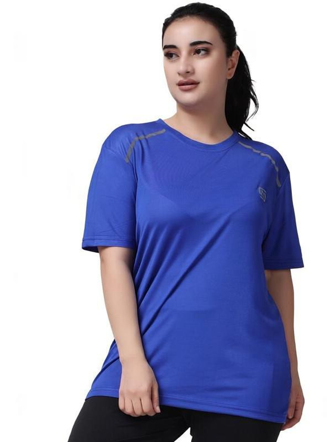 Image of ND Solid Women Round Neck Blue T-Shirt