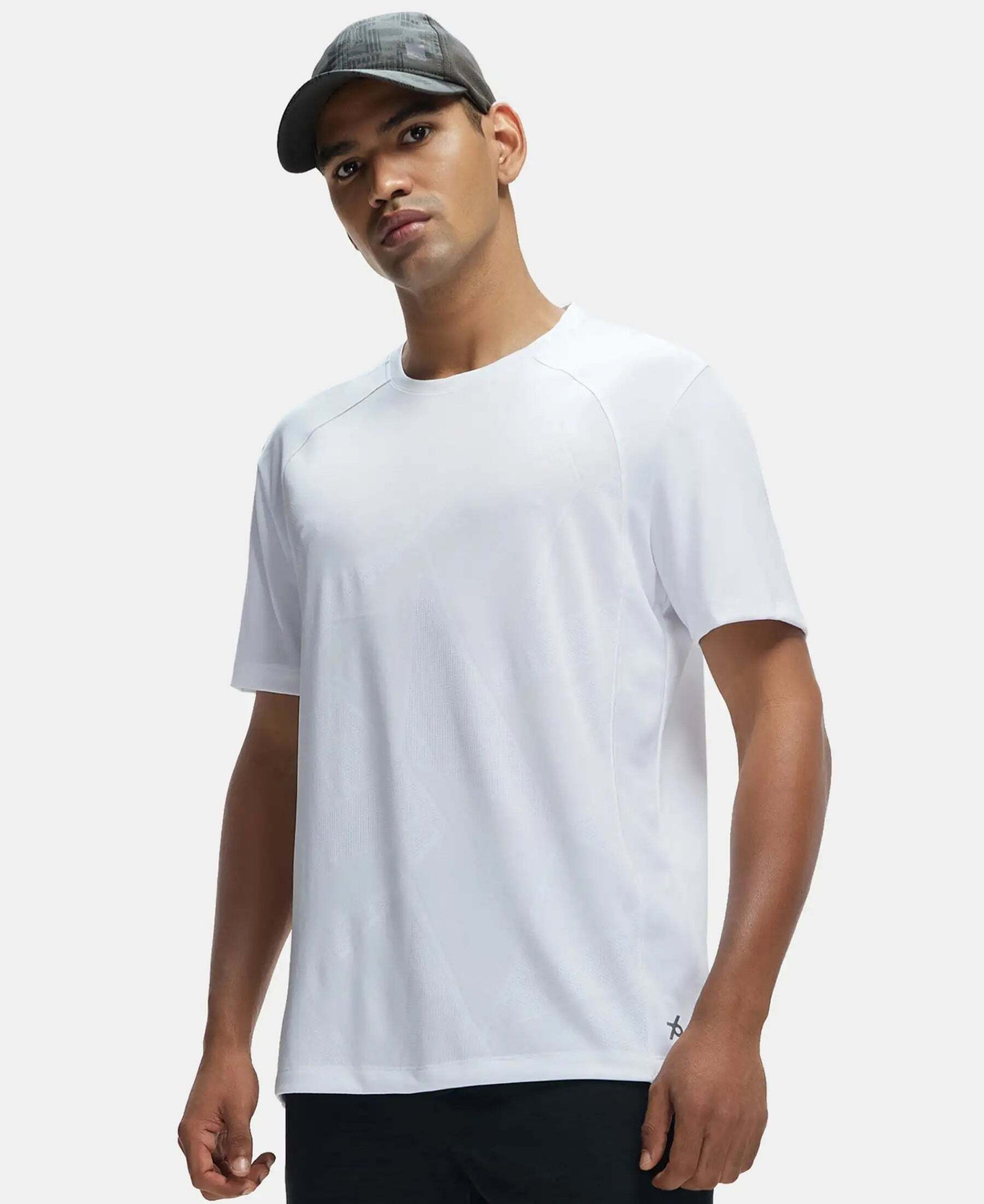 Image of JOCKEY Solid Men Round Neck White T-Shirt