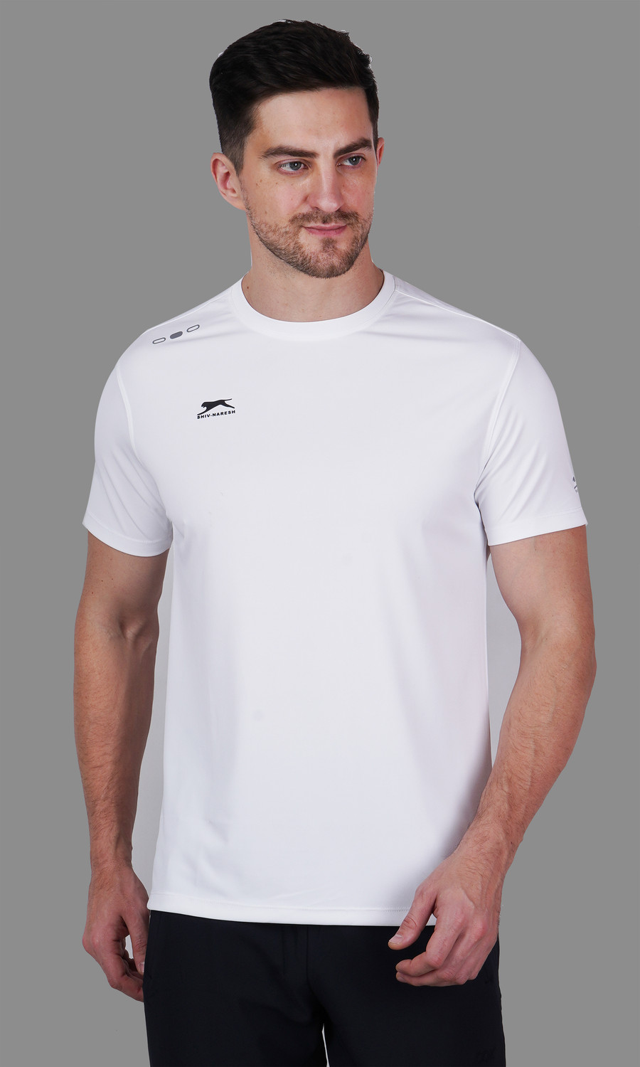 Image of Shiv Naresh Solid Men Round Neck White T-Shirt