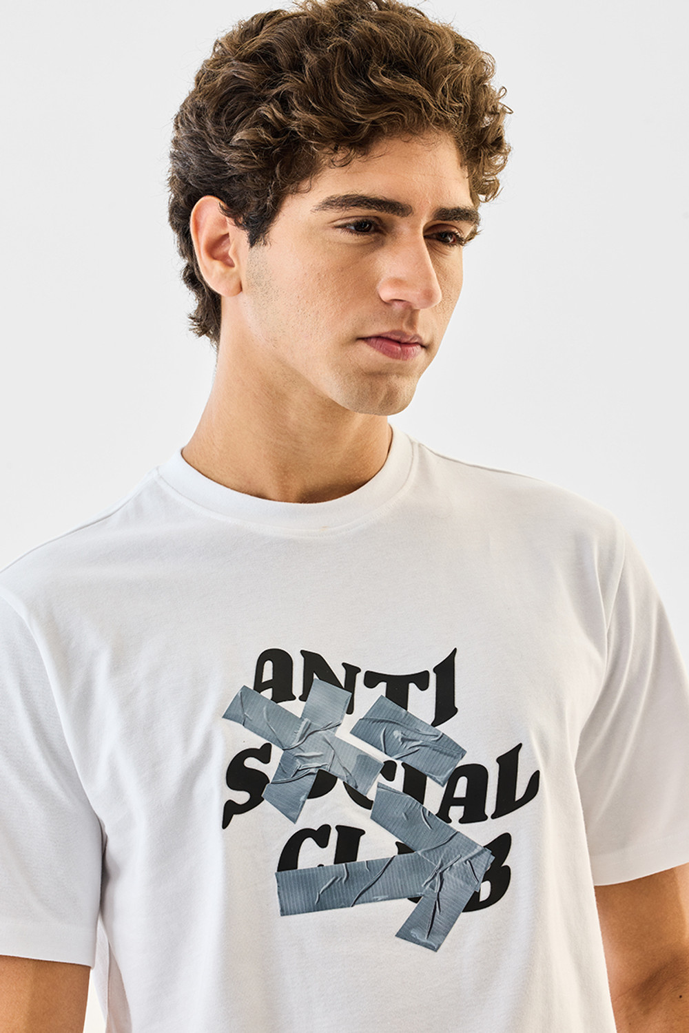 Image of Snitch Graphic Print Men Crew Neck White T-Shirt