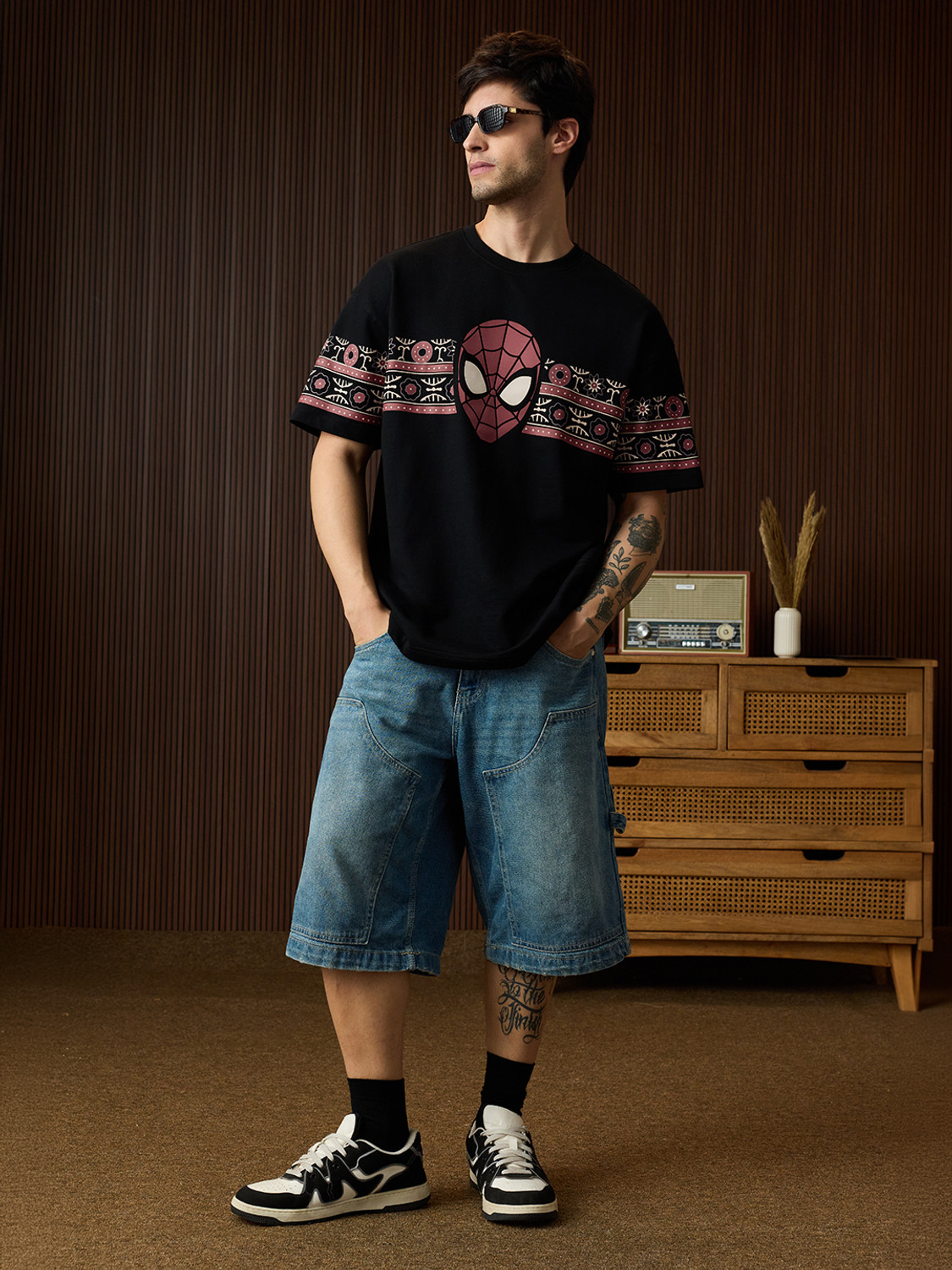 Image of The Souled Store Graphic Print Men Round Neck Black T-Shirt