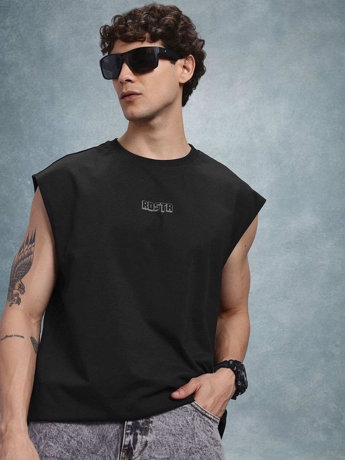 Image of Roadster Solid Men Round Neck Black T-Shirt