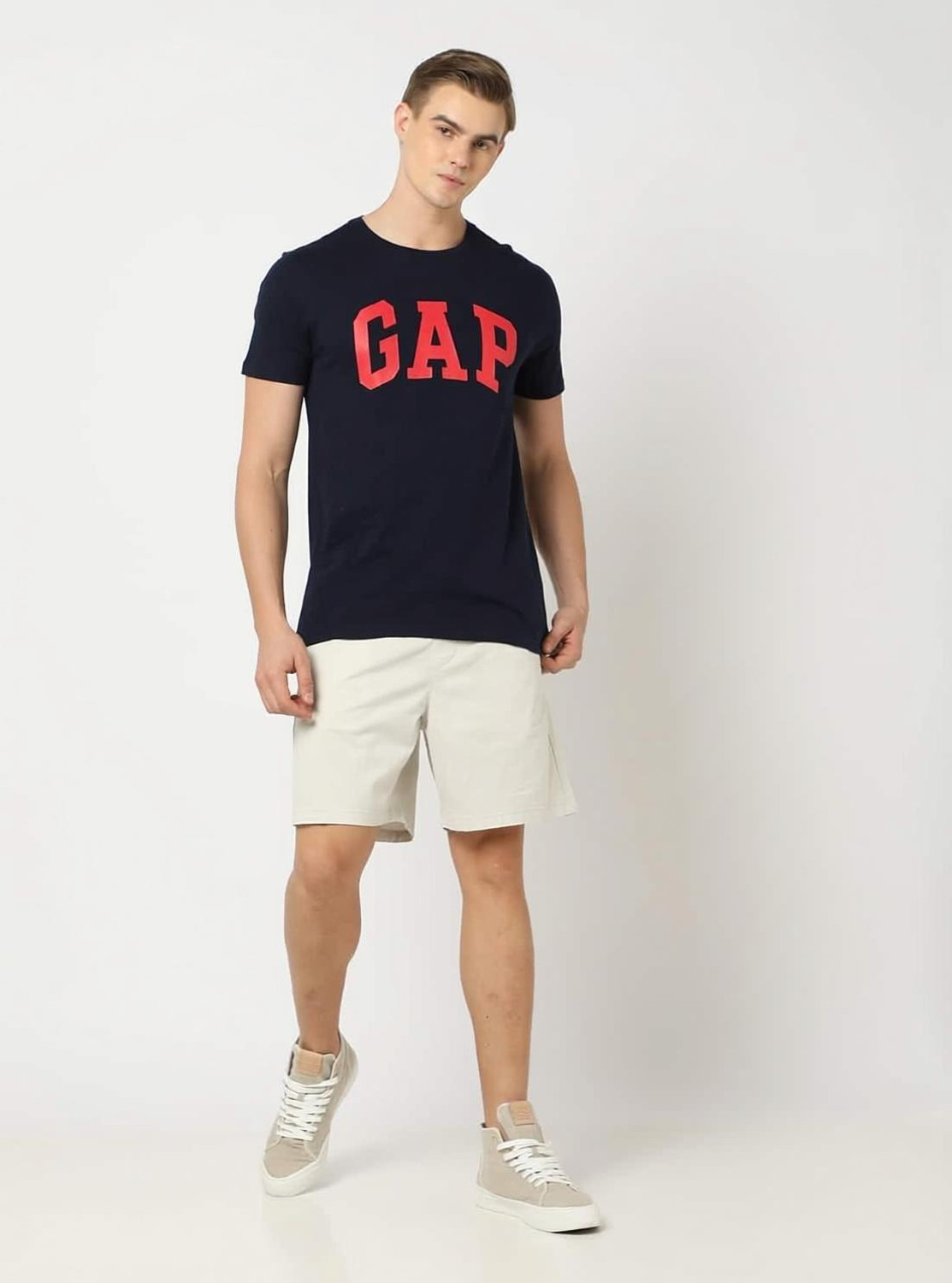 Image of GAP Printed Men Crew Neck Dark Blue T-Shirt