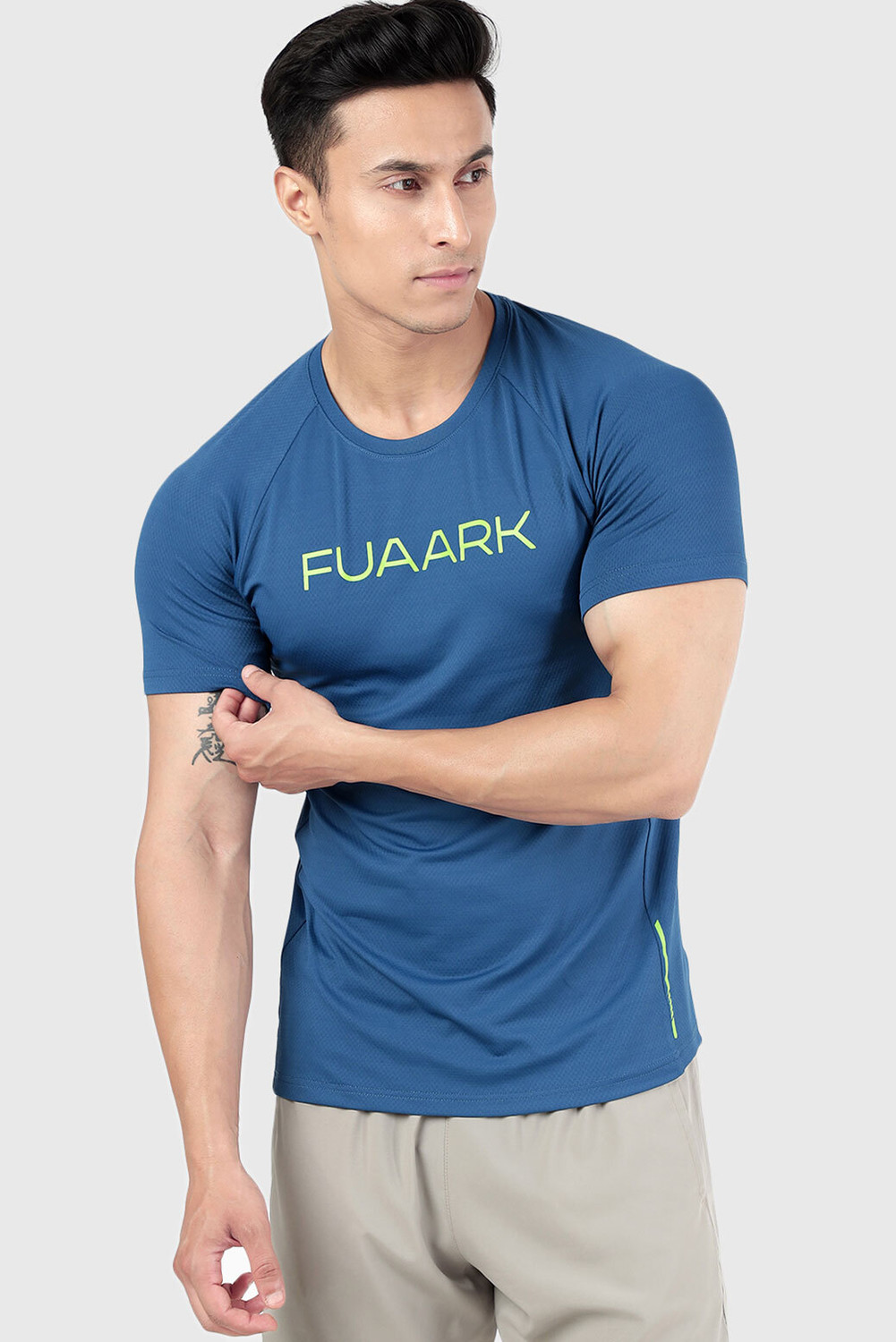 Image of FuaarK Typography Men Round Neck Blue T-Shirt