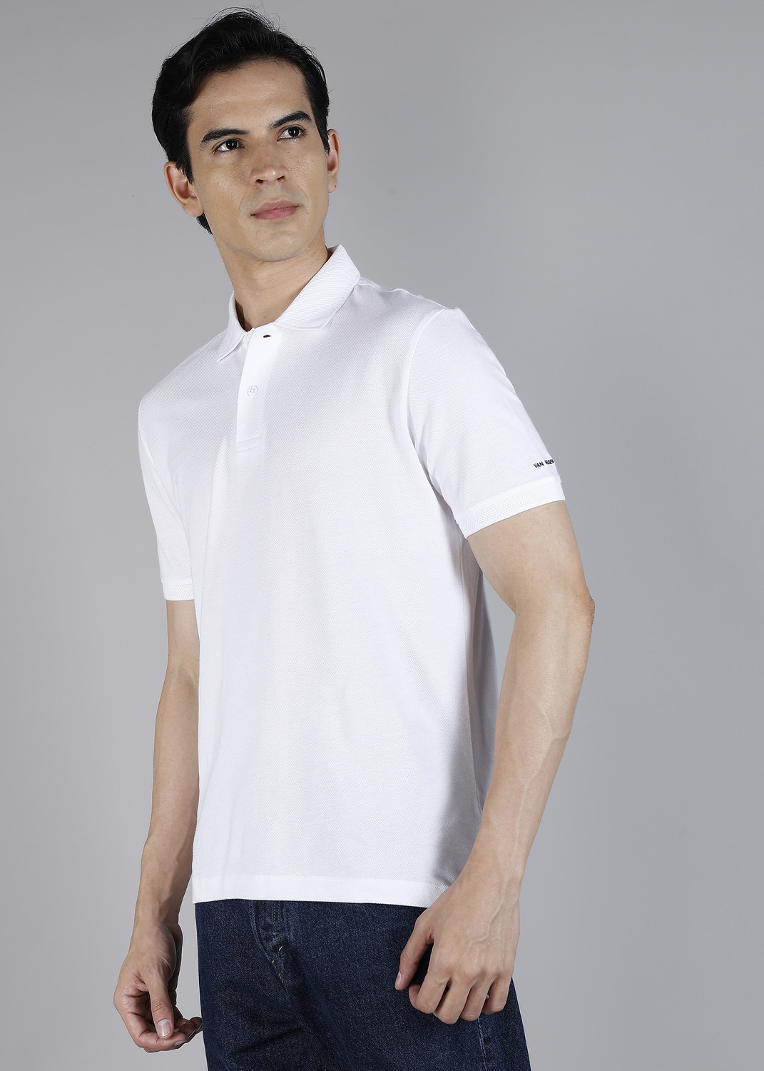 Image of VAN HEUSEN SPORT Men Solid Round Neck Polycotton White T-Shirt