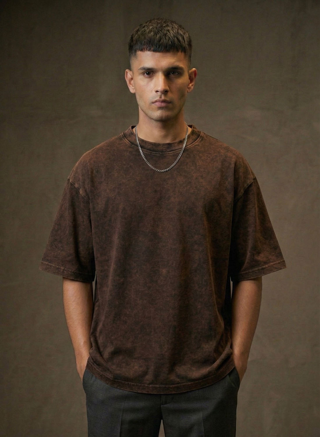Image of CHUNKY PANDAS Washed, Washed /Ombre Men Round Neck Brown, Black T-Shirt