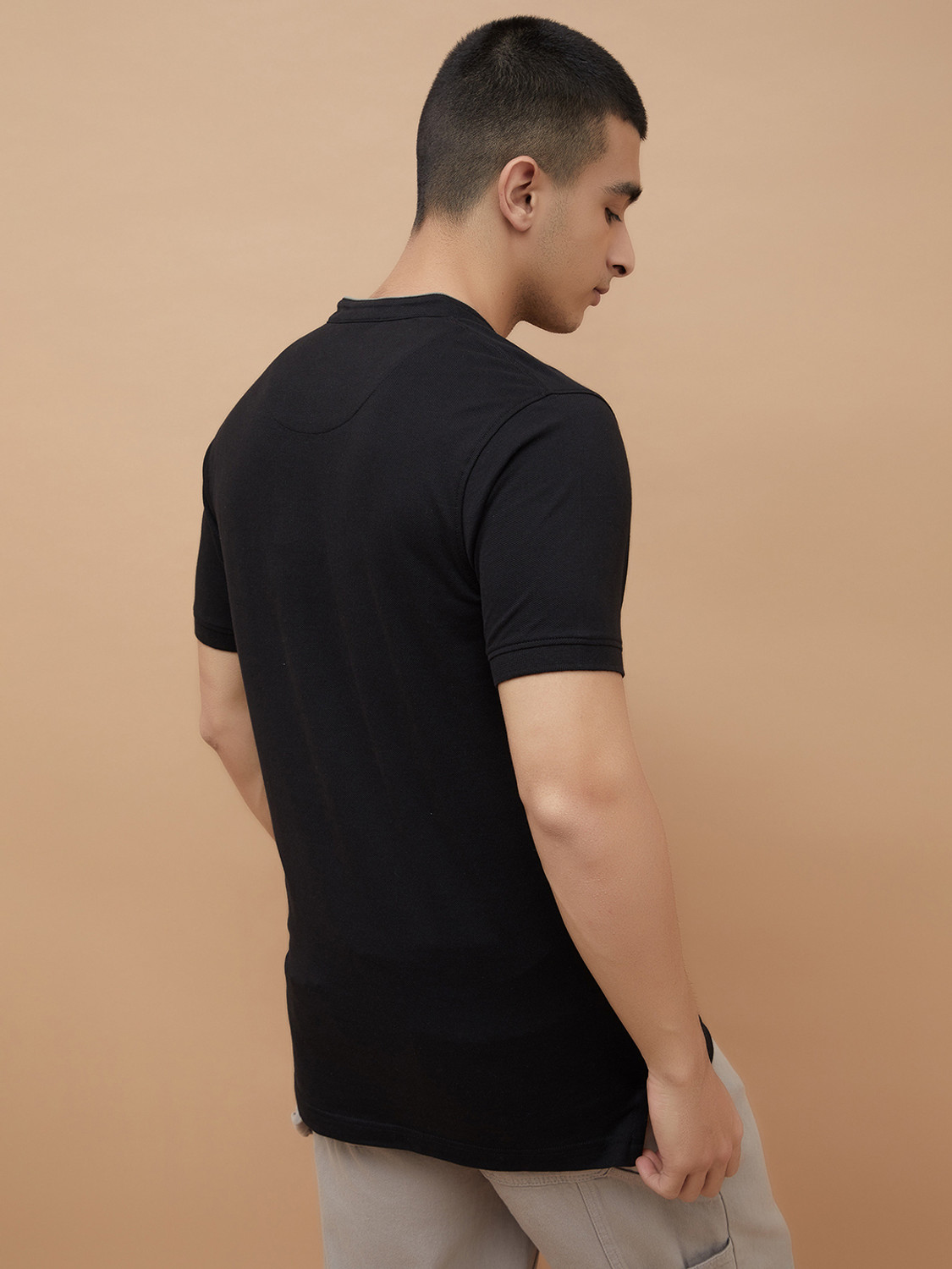 Image of Fame Forever by Lifestyle Solid Men Mandarin Collar Black T-Shirt