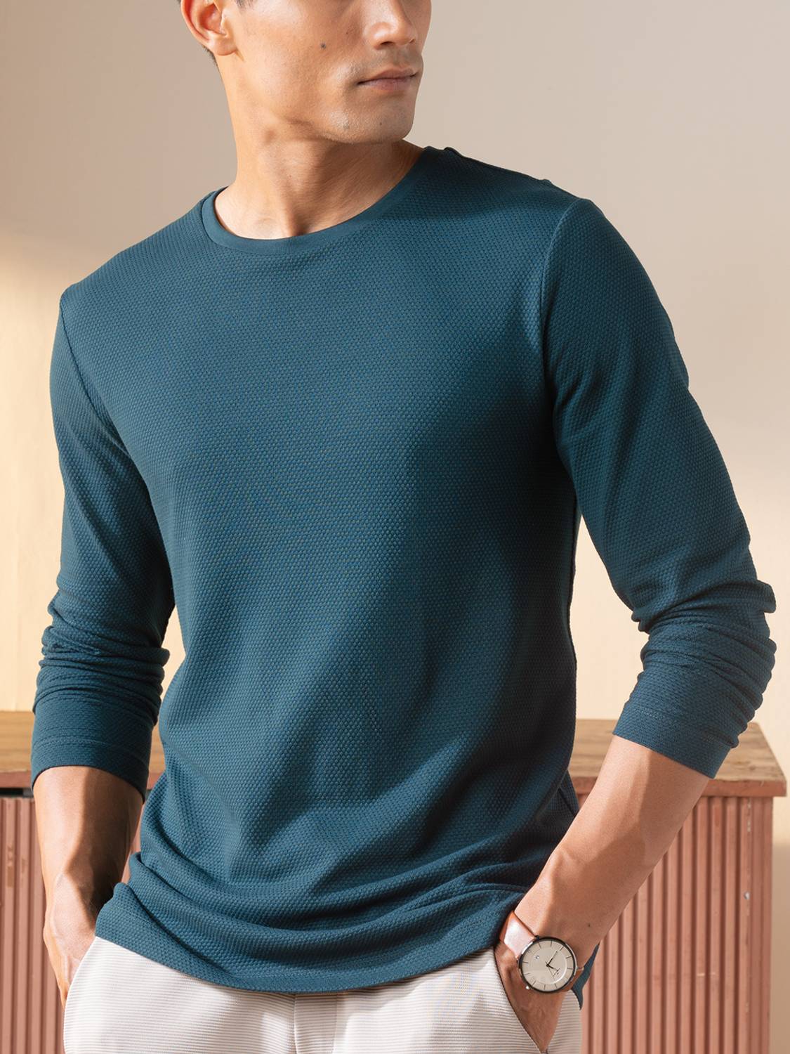 Damensch Men Self Design Round Neck Cotton Blend Blue T-Shirt