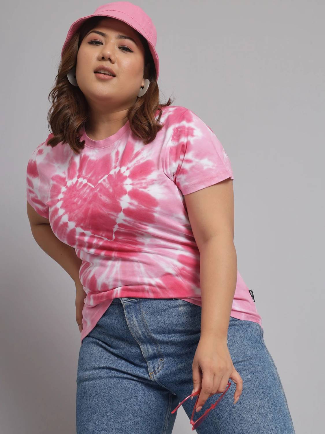 BEYOUND SIZE - THE DRY STATE Printed Women V Neck Pink T-Shirt