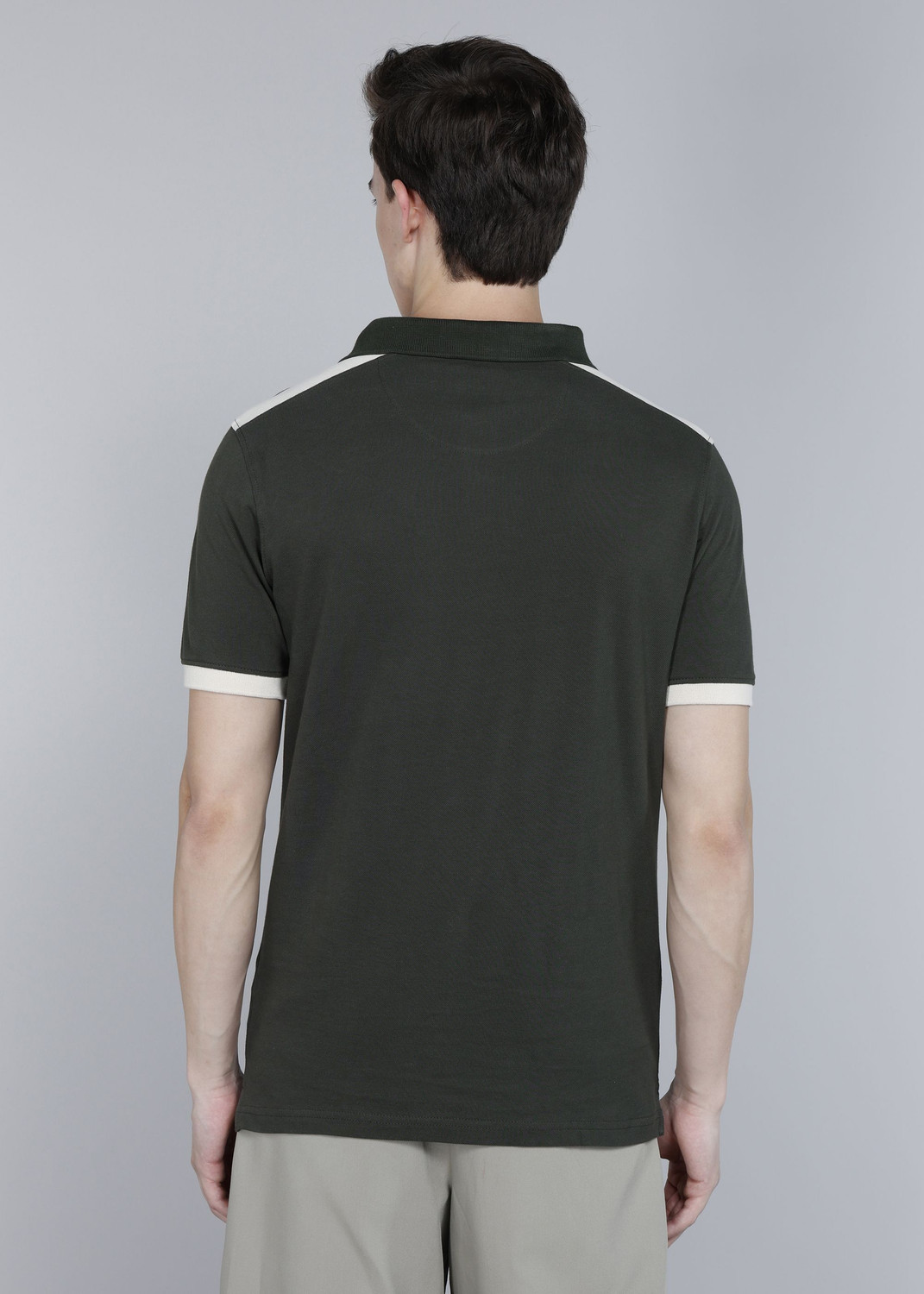 Image of WROGN Men Solid Polo Neck Pure Cotton Green T-Shirt
