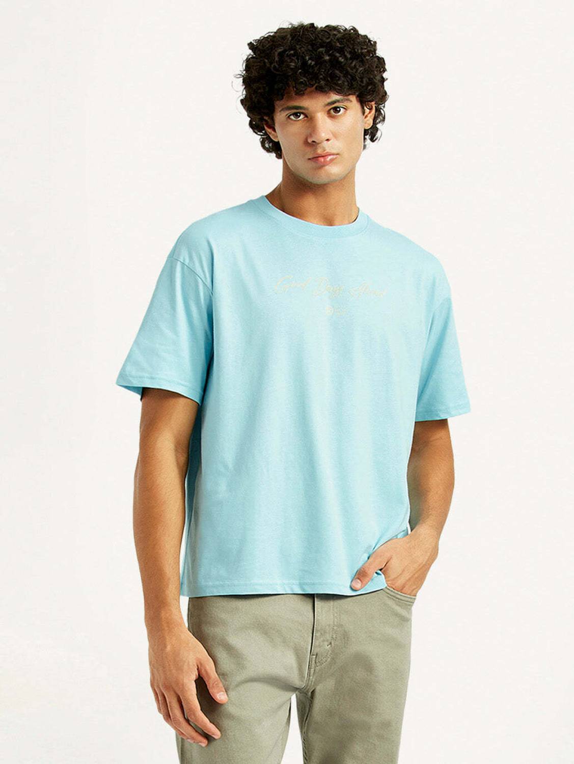 LEVI'S Men Solid Crew Neck Organic Cotton Light Blue T-Shirt