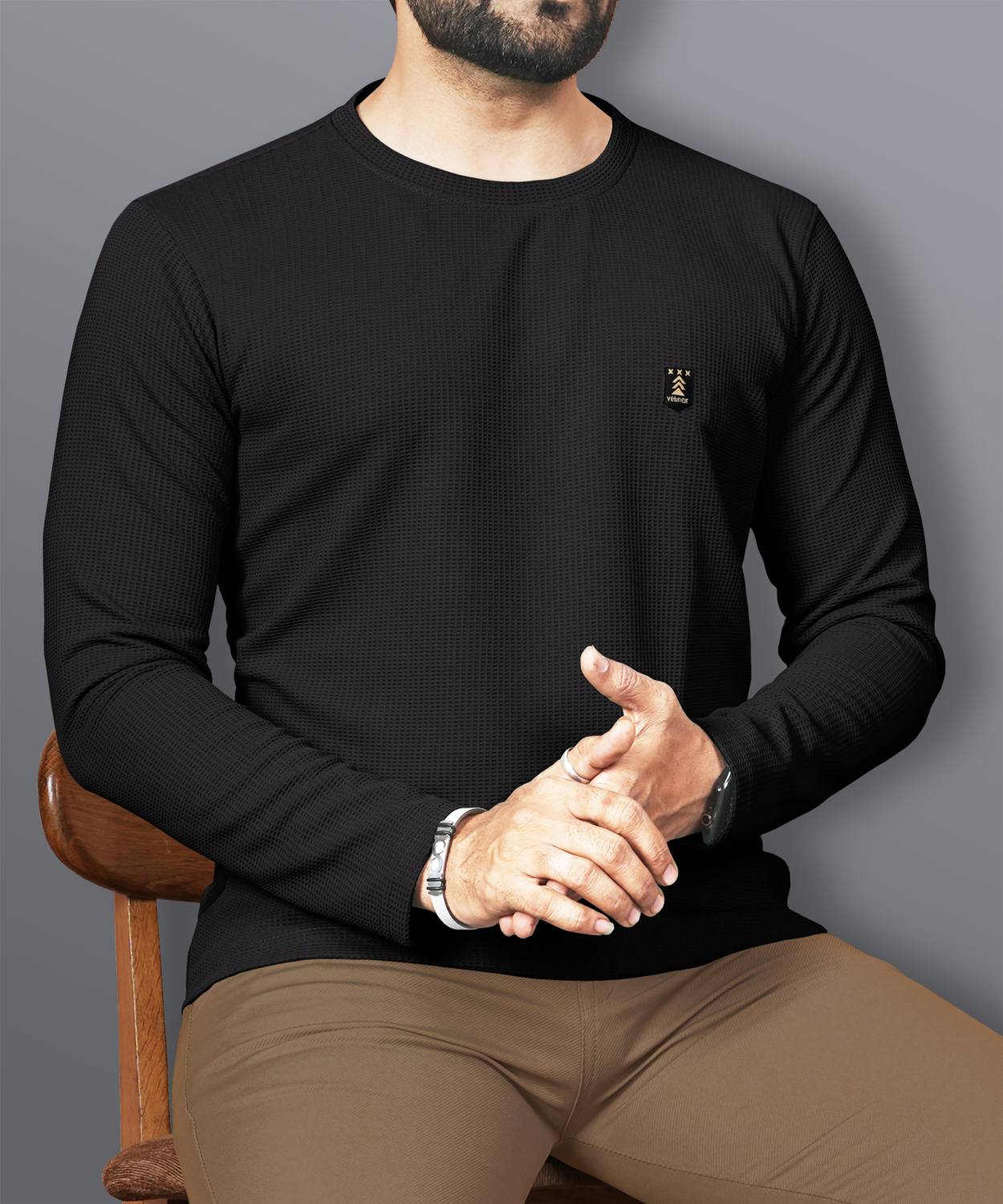 VeBNoR Men Self Design Round Neck Polyester Black T-Shirt