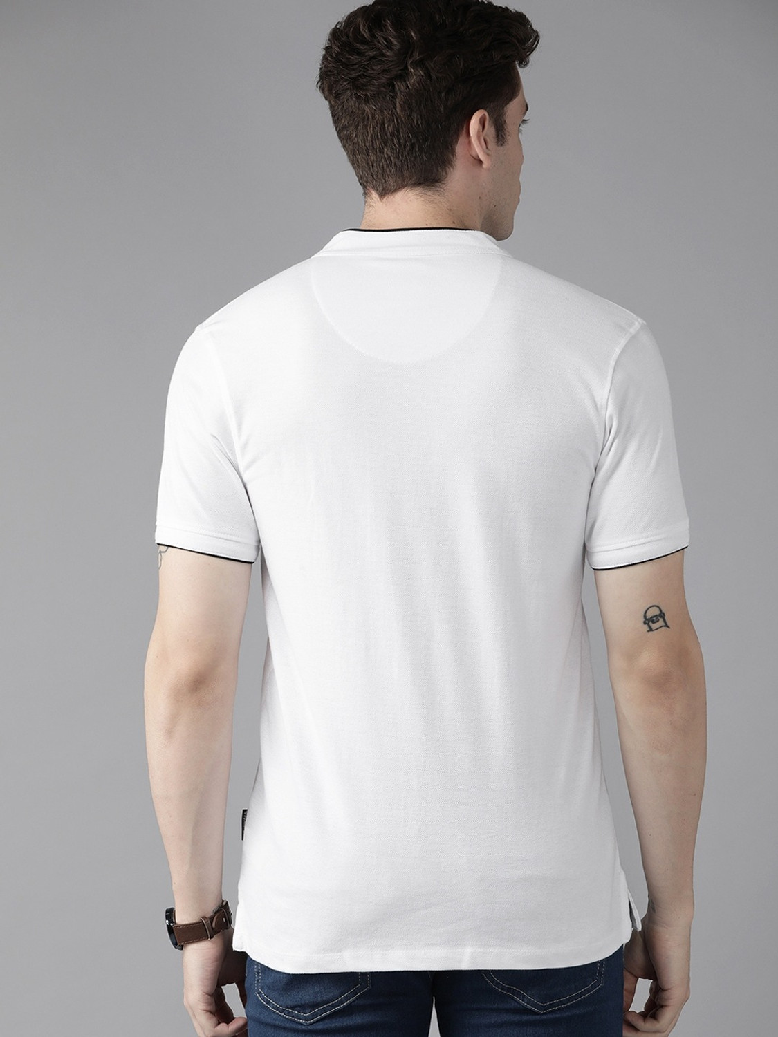 Image of Roadster Solid Men Mandarin Collar White T-Shirt
