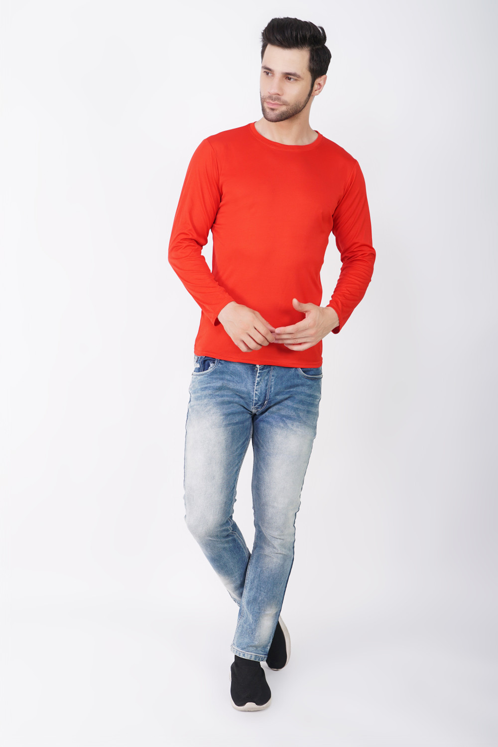 Image of KASPY Solid Men Round Neck Red T-Shirt