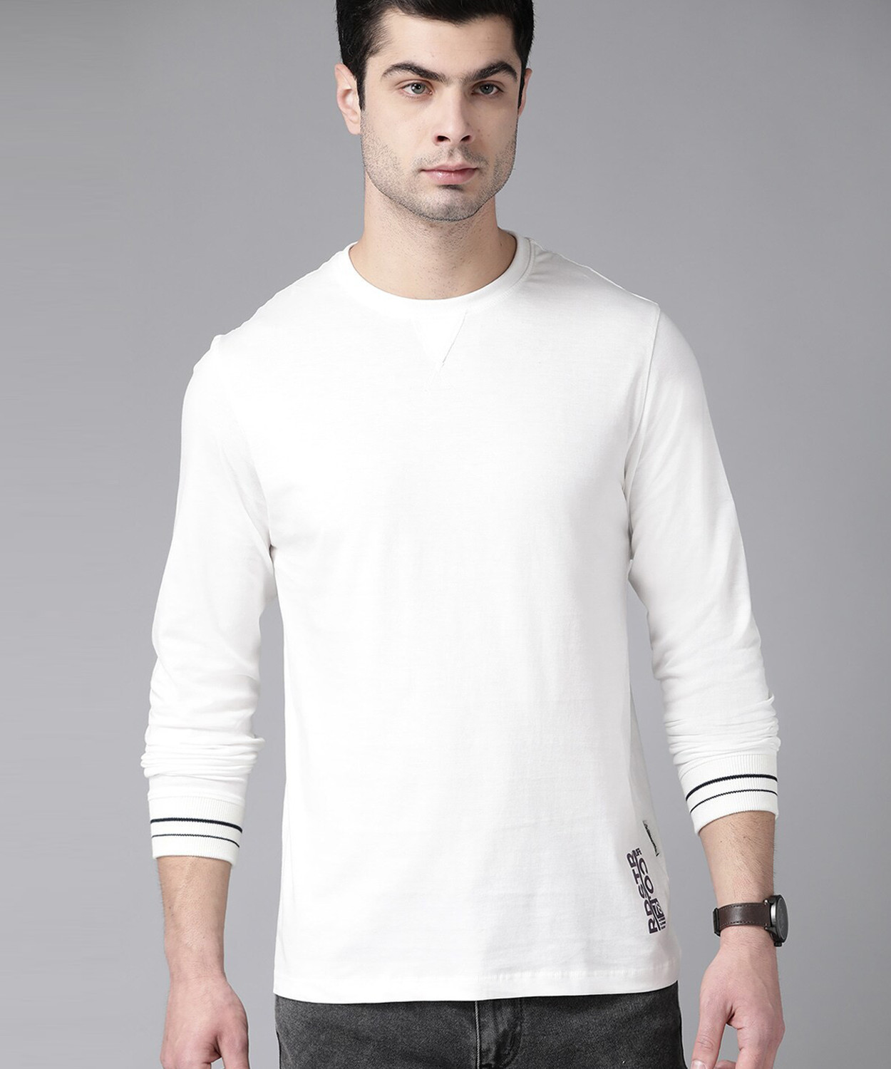 Roadster Men Solid Round Neck Pure Cotton White T-Shirt