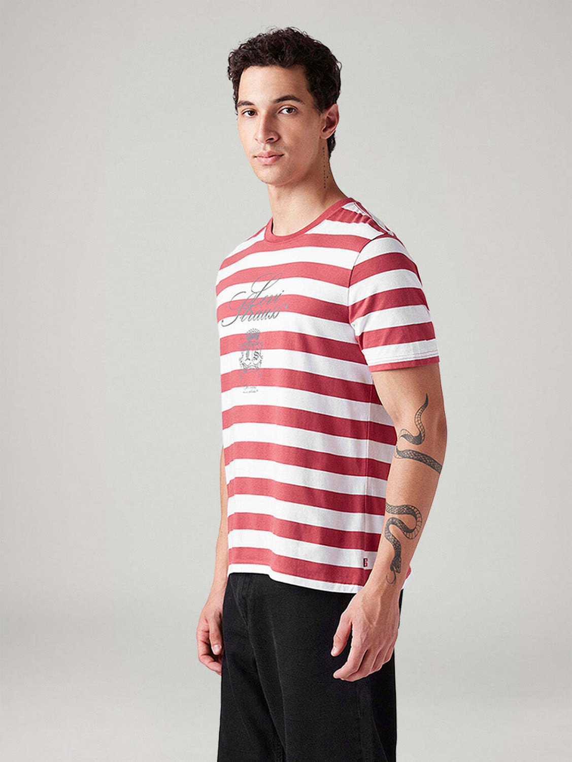 Image of LEVI'S Striped Men Crew Neck Red T-Shirt