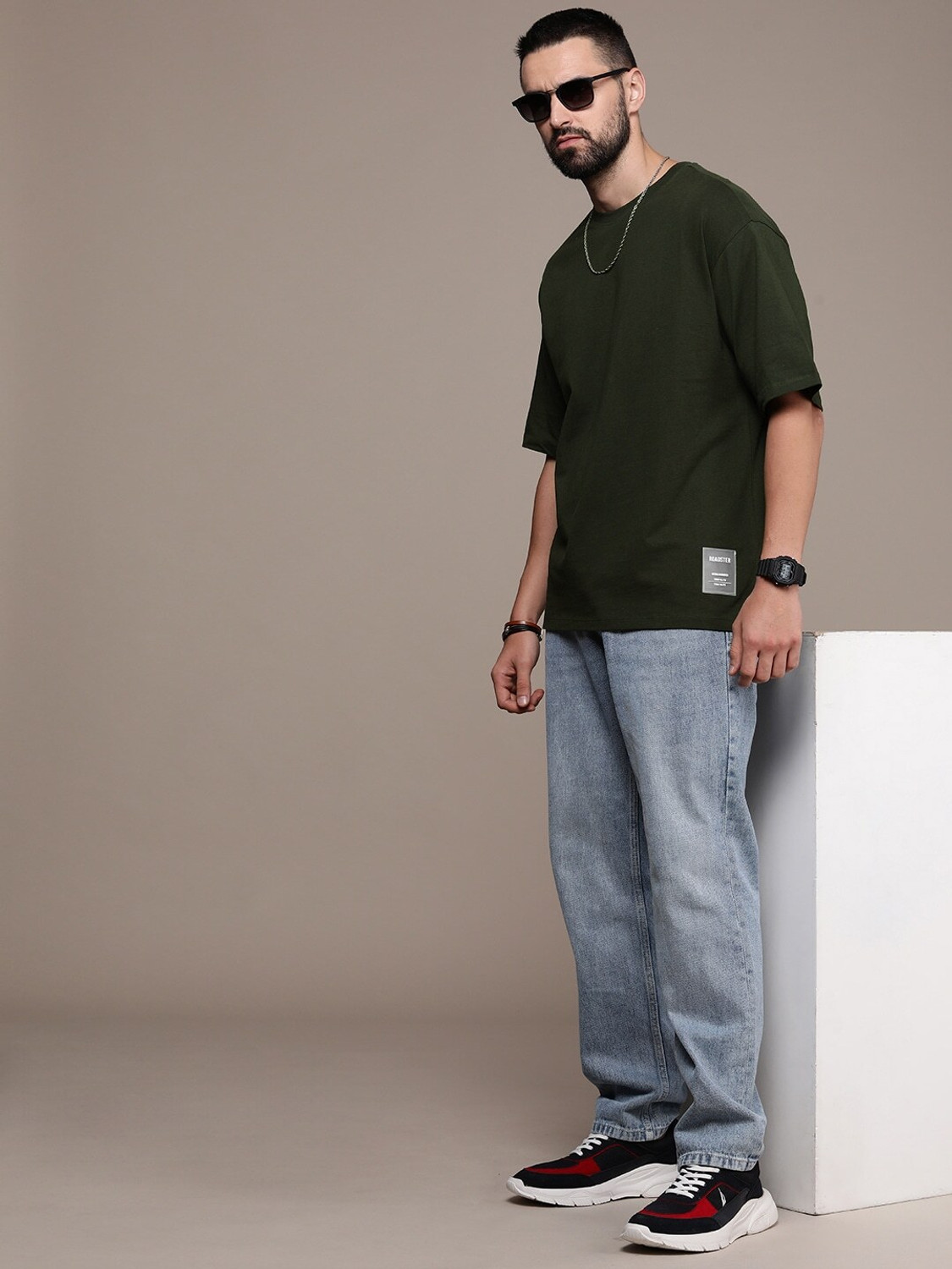 Image of Roadster Solid Men Round Neck Green T-Shirt
