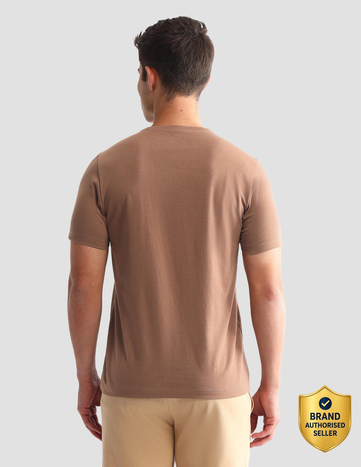 Image of U.S. POLO ASSN. Solid Men Round Neck Beige T-Shirt
