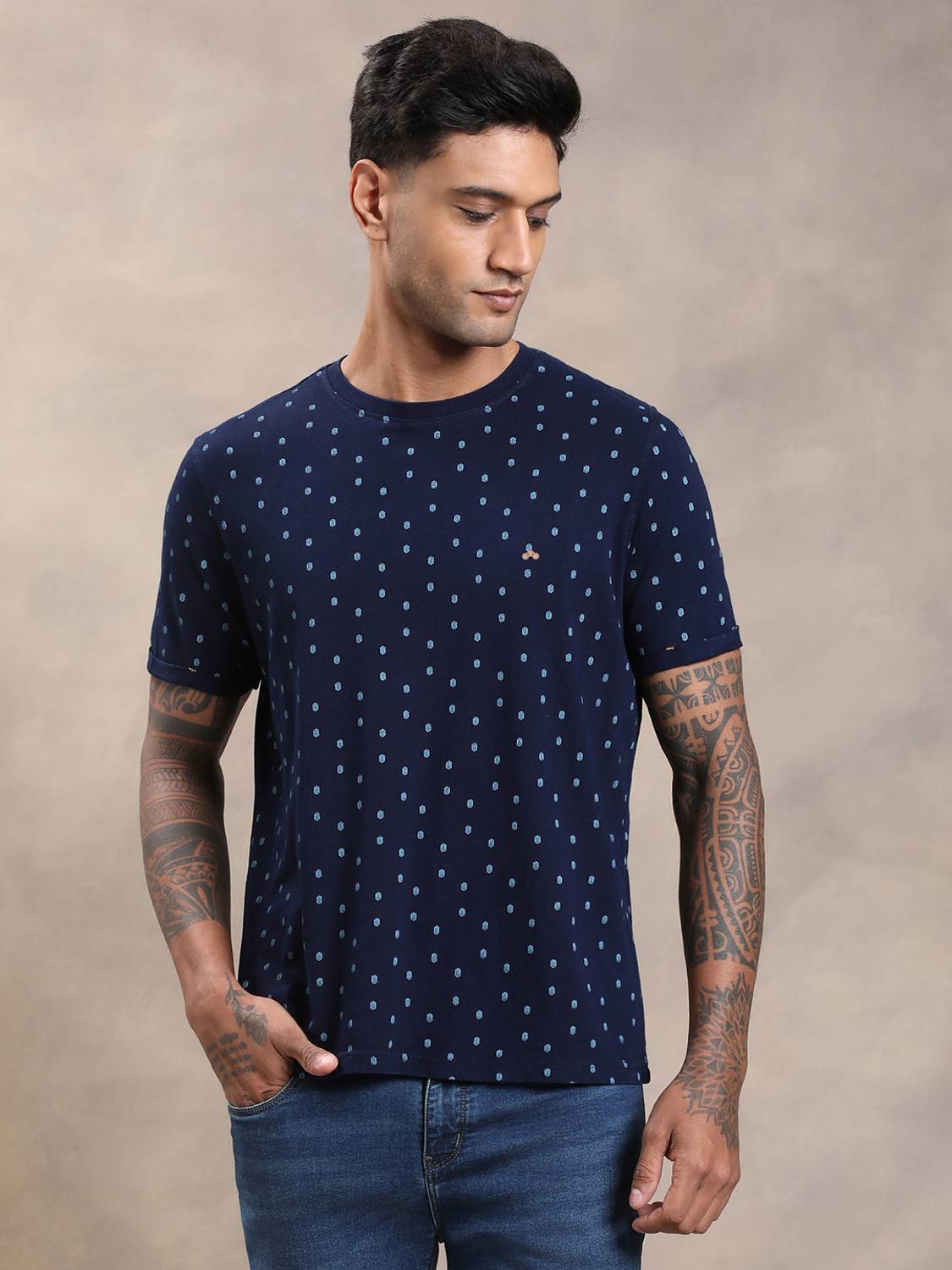 TURTLE Men Printed Crew Neck Pure Cotton Dark Blue T-Shirt