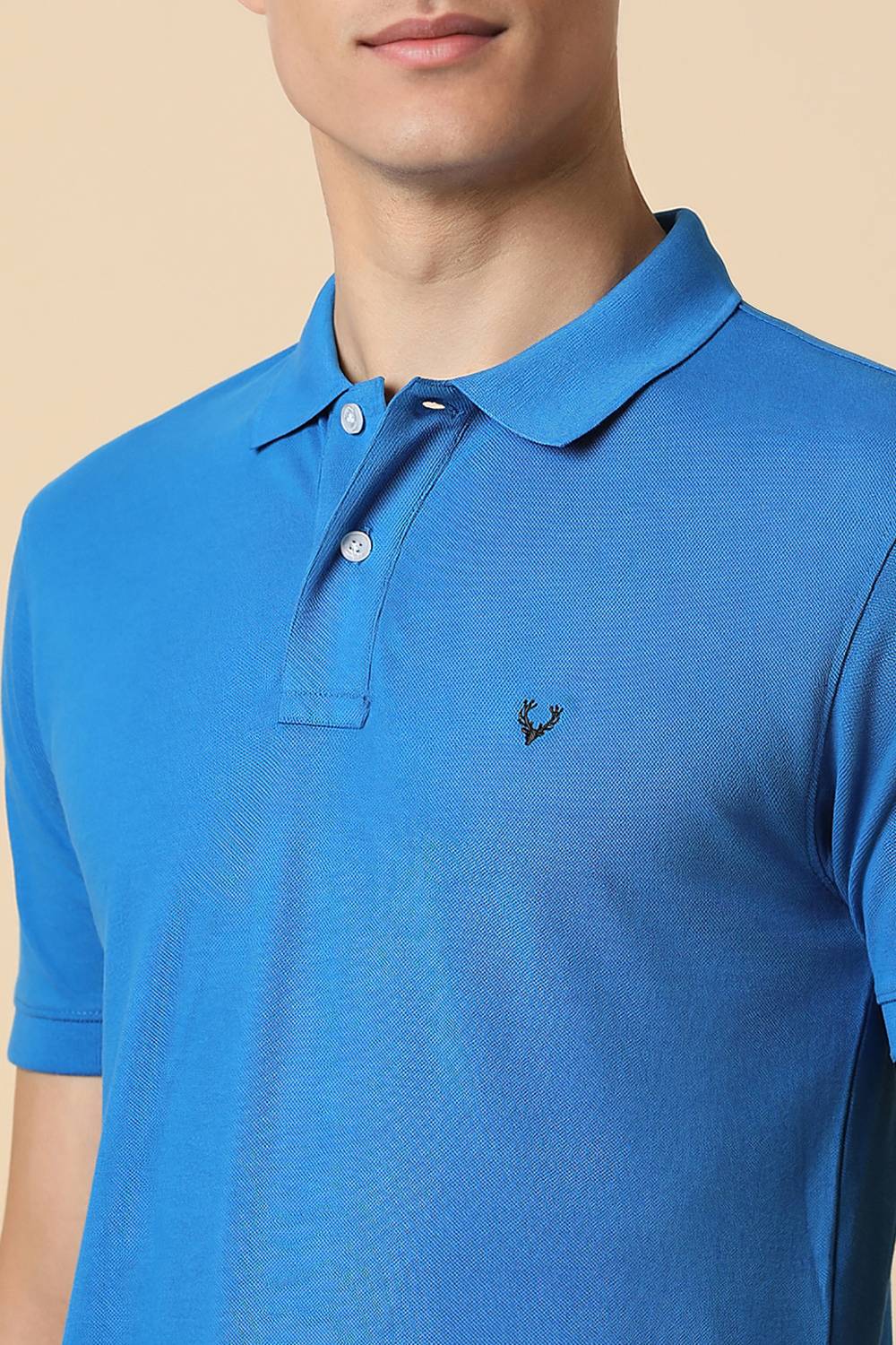 Allen Solly Men Solid Polo Neck Cotton Blend Light Blue T-Shirt