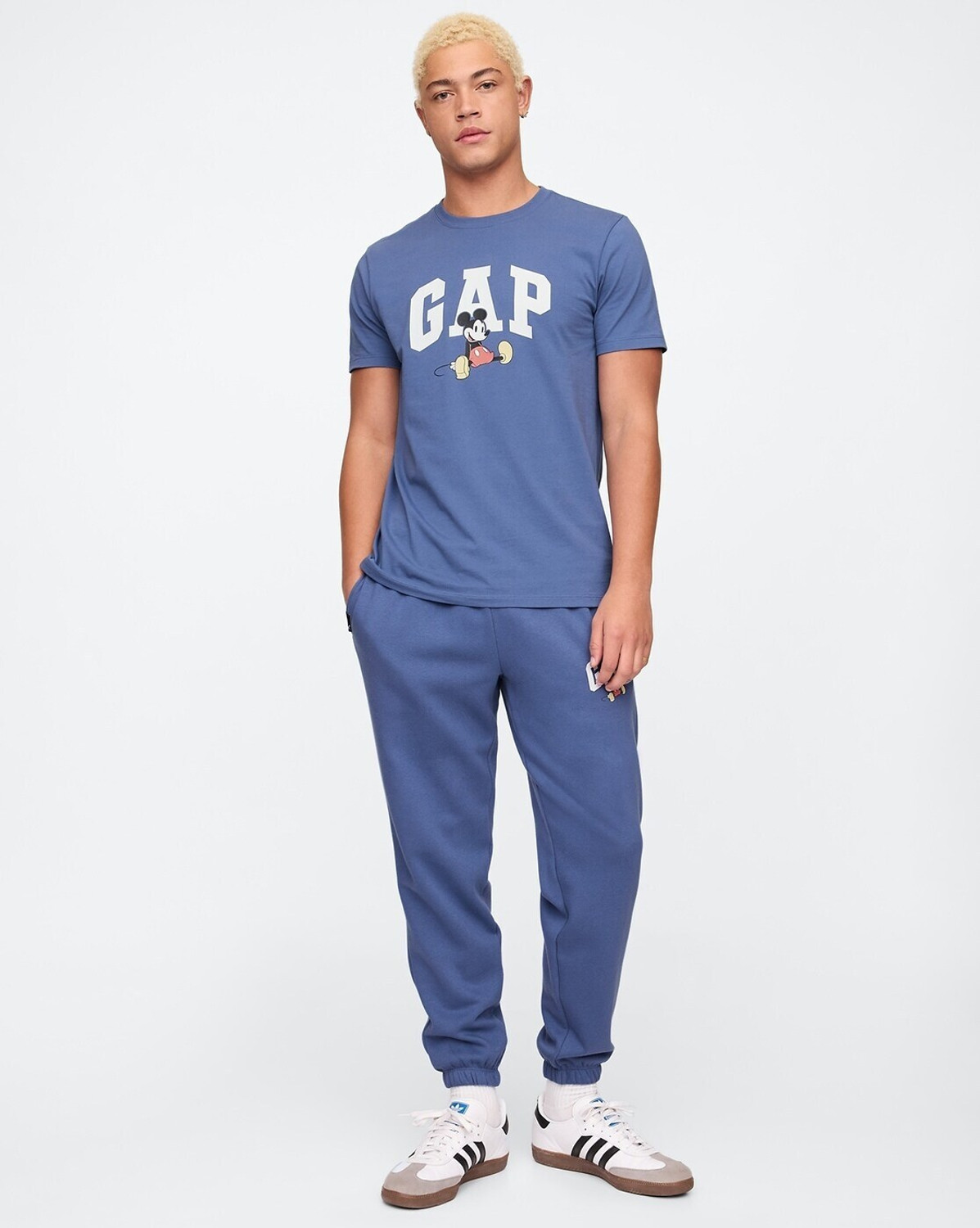 Image of GAP Graphic Print Men Crew Neck Blue T-Shirt