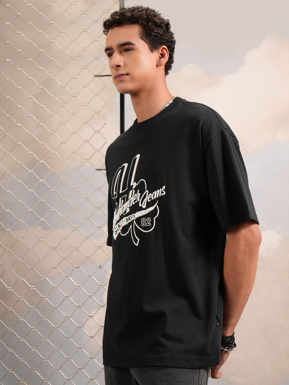 Image of HIGHLANDER Printed, Typography Men Round Neck Black T-Shirt