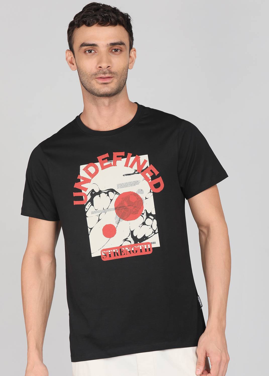 Roadster Men Graphic Print Round Neck Pure Cotton Black T-Shirt