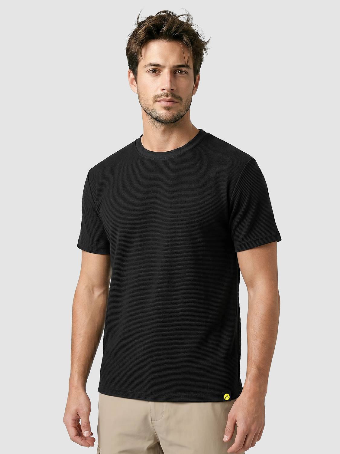 BEYOUNG Solid Men Round Neck Black T-Shirt