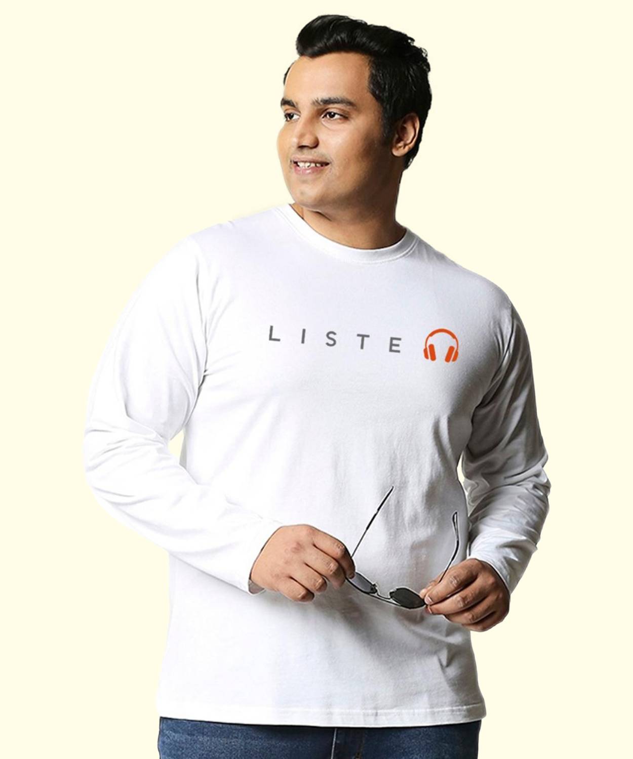 BEWAKOOF Solid Men Round Neck White T-Shirt