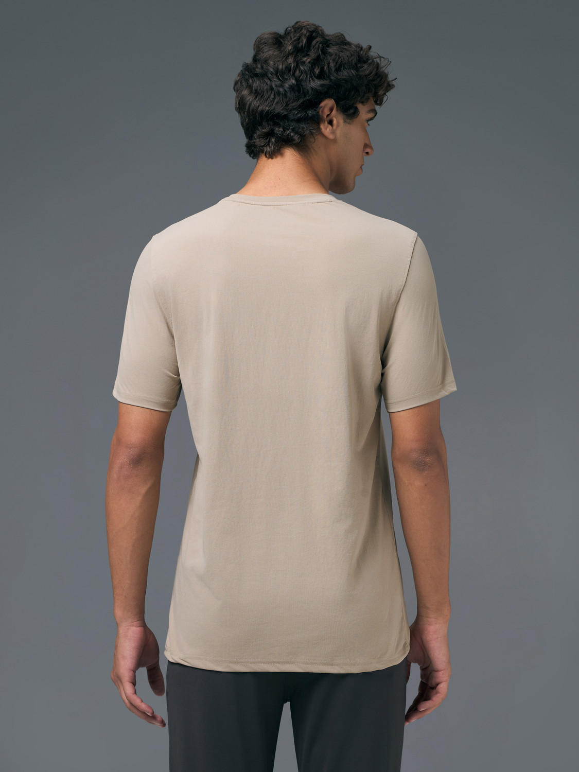 Image of TECHNOSPORT Solid Men Round Neck Beige T-Shirt