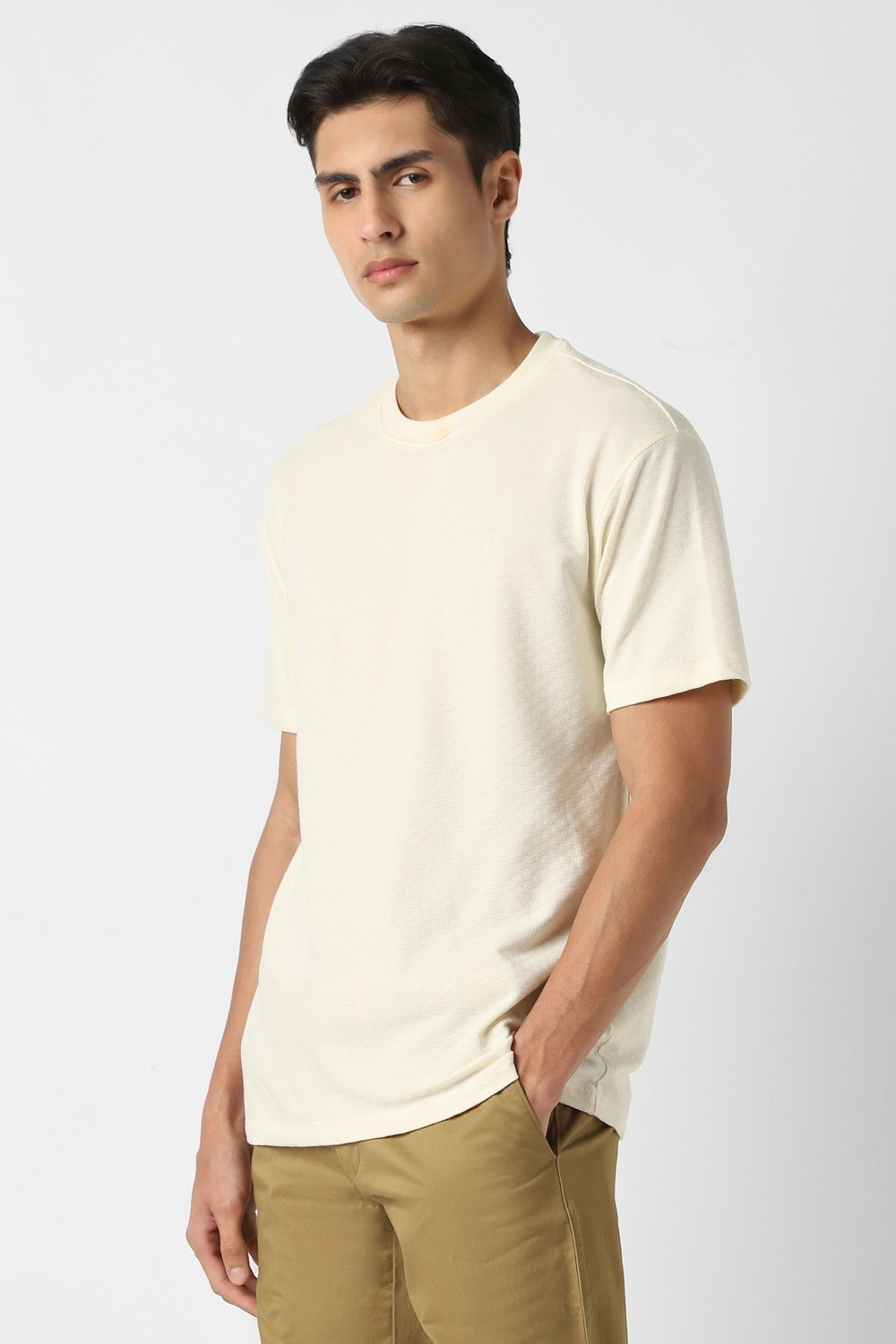 Image of PETER ENGLAND Solid Men Crew Neck Beige T-Shirt