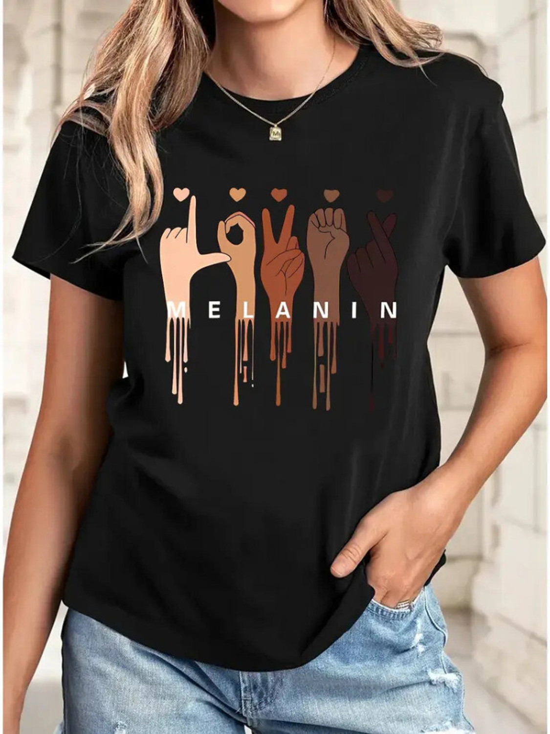 Image of watto Printed Women Round Neck Black T-Shirt