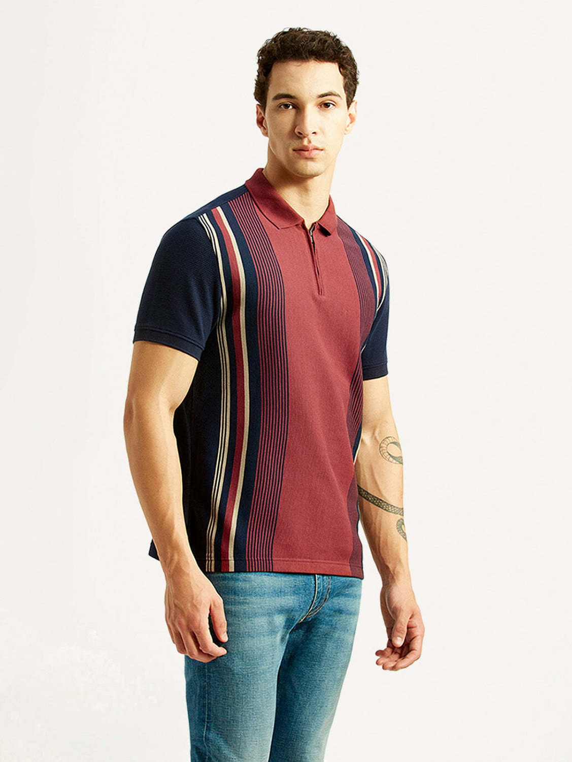 Image of LEVI'S Striped Men Polo Neck Maroon T-Shirt