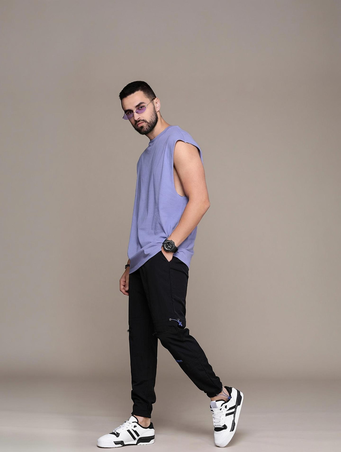 Image of Roadster Solid Men Round Neck Purple T-Shirt