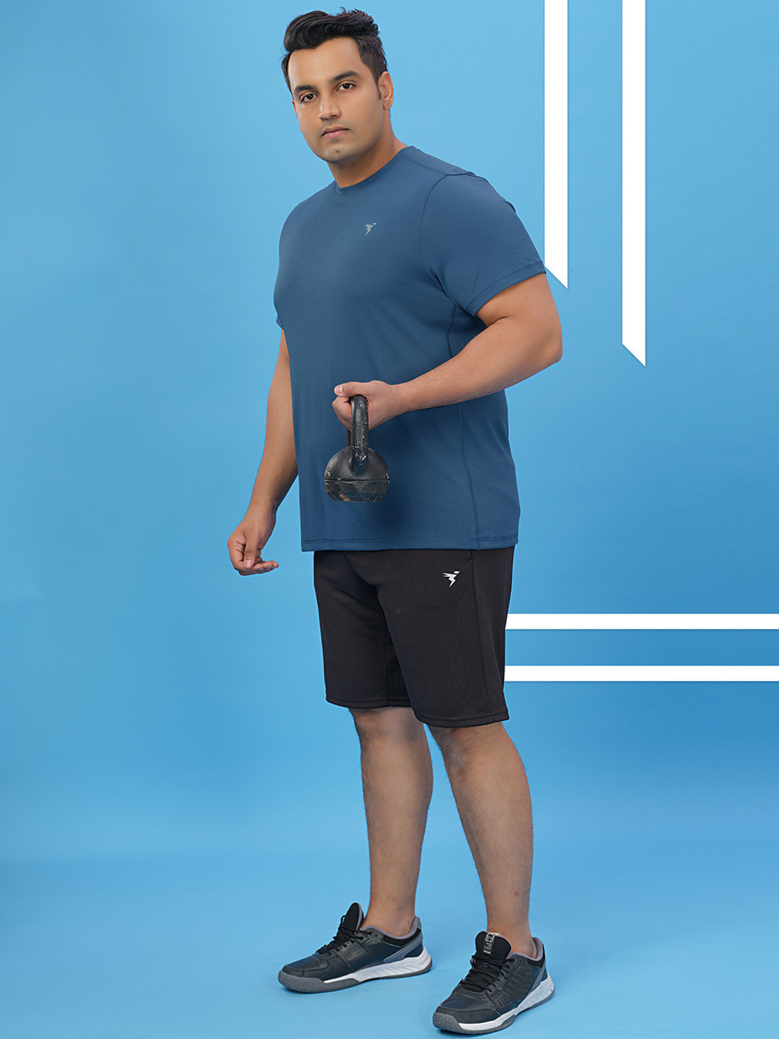 Image of TECHNOSPORT Solid Men Round Neck Blue T-Shirt