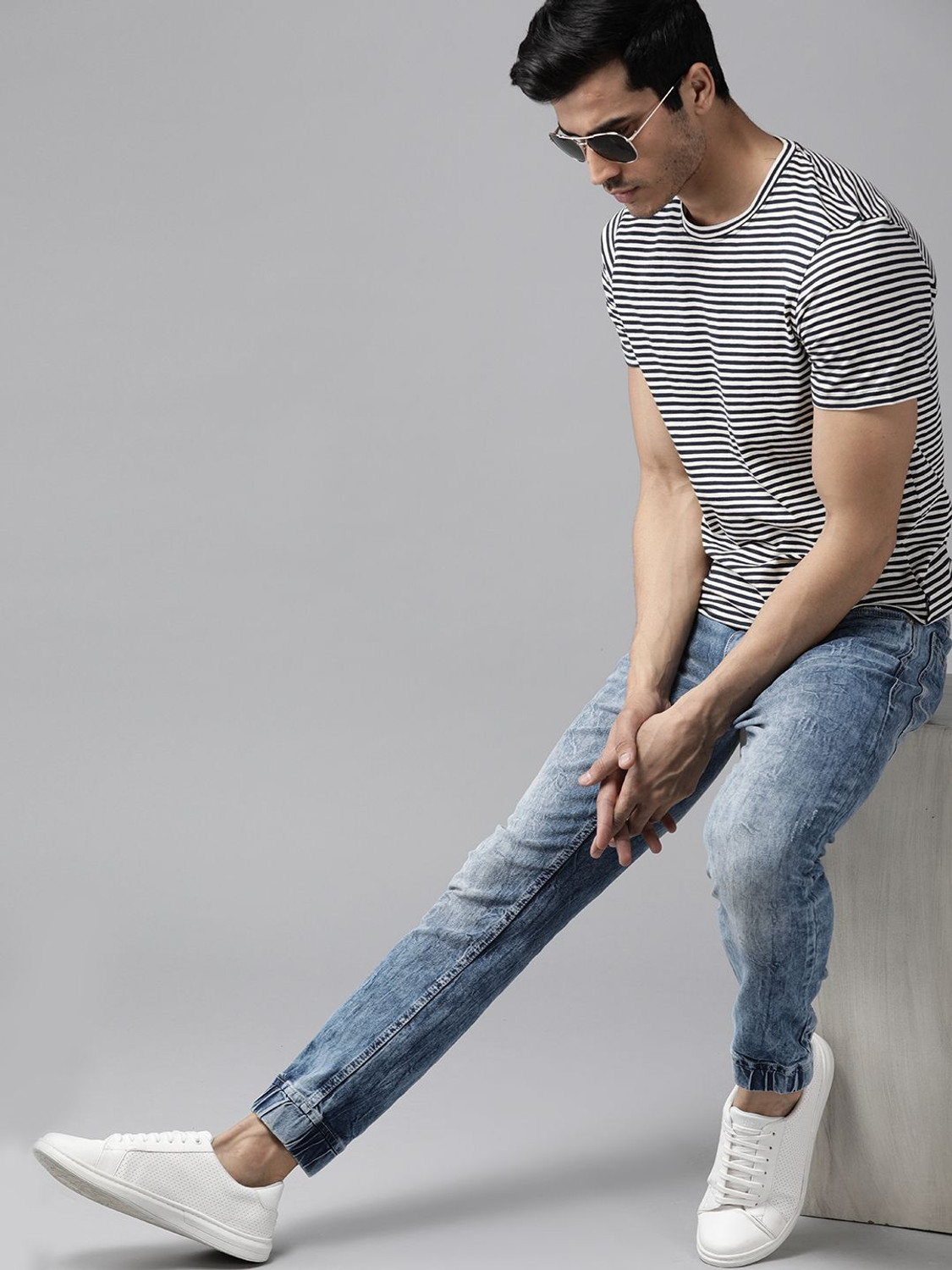 Image of Roadster Striped Men Round Neck Black T-Shirt