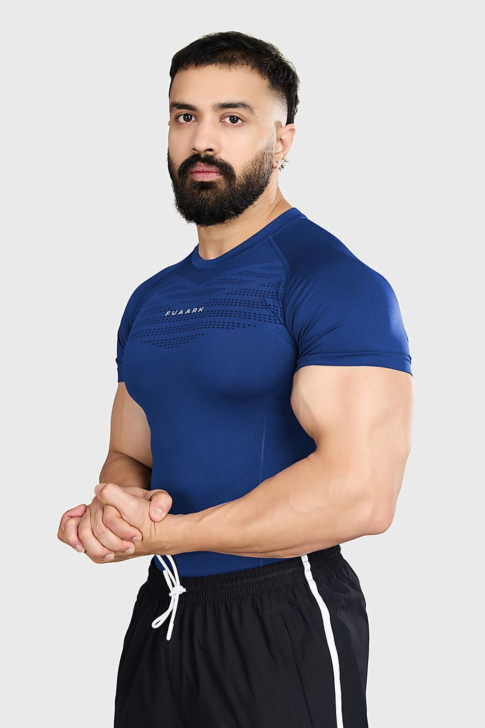 Image of FuaarK Solid Men Round Neck Blue T-Shirt