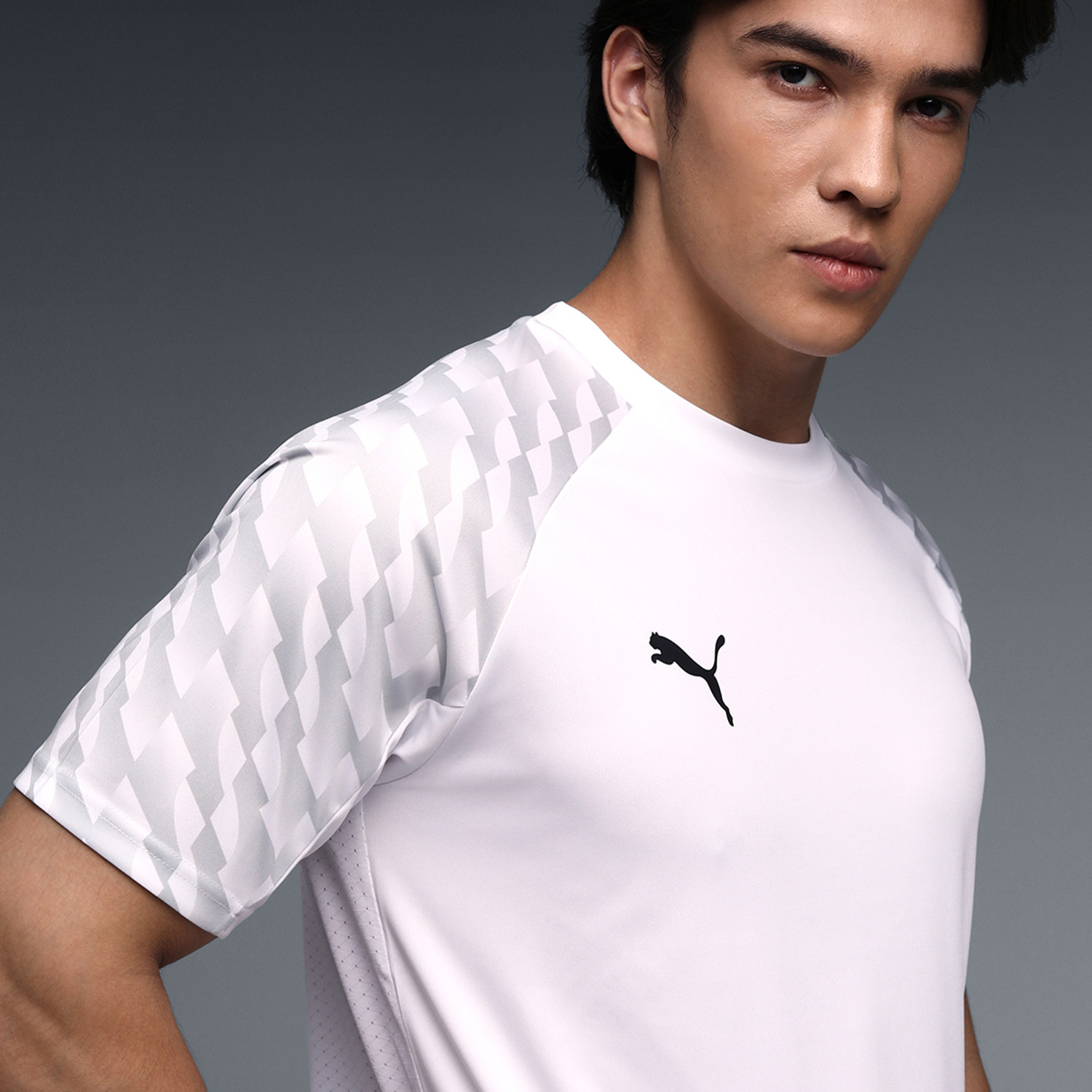 Image of PUMA Solid Men Crew Neck White T-Shirt