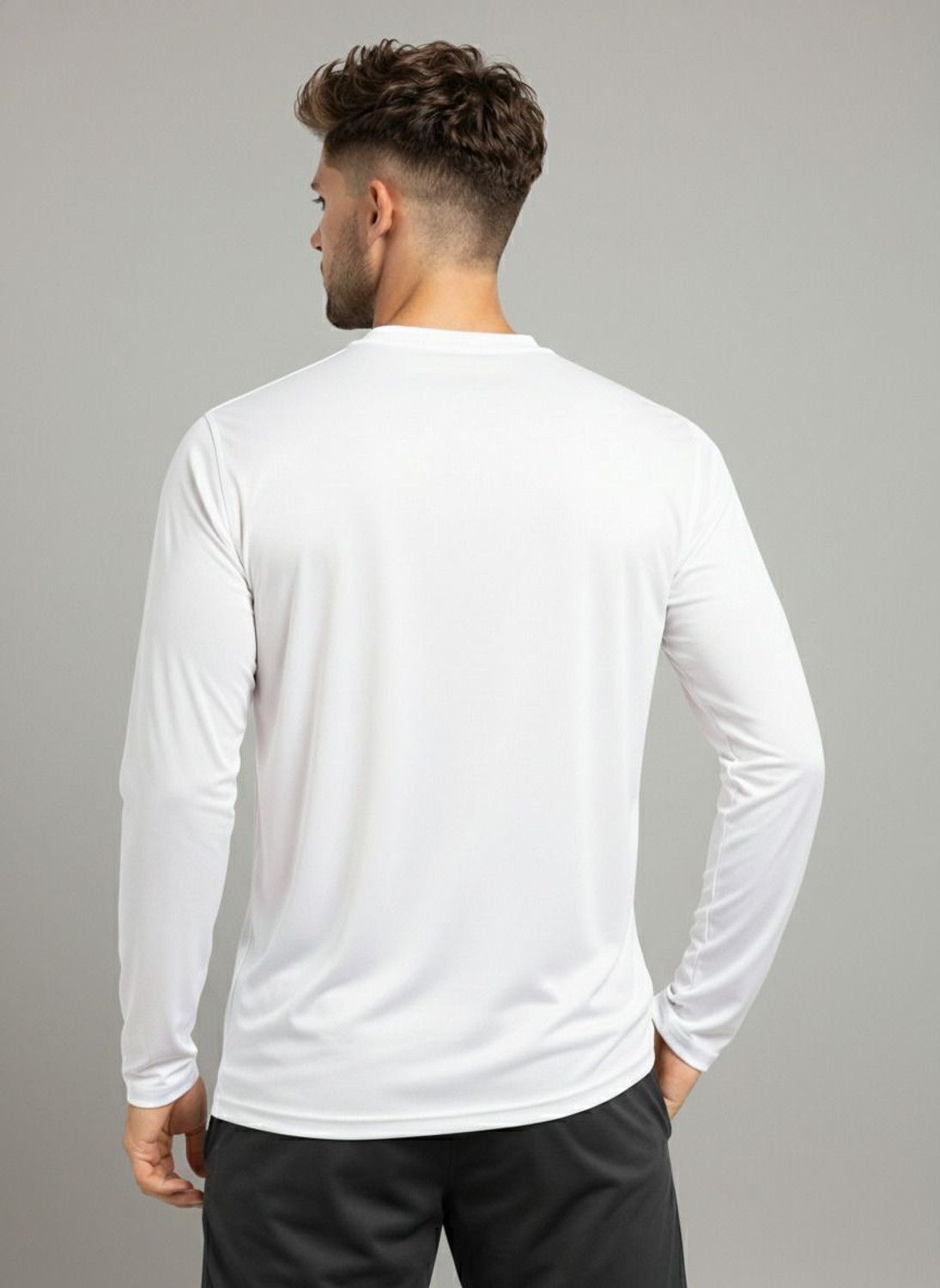 Image of Pochanki Solid Men Round Neck White T-Shirt