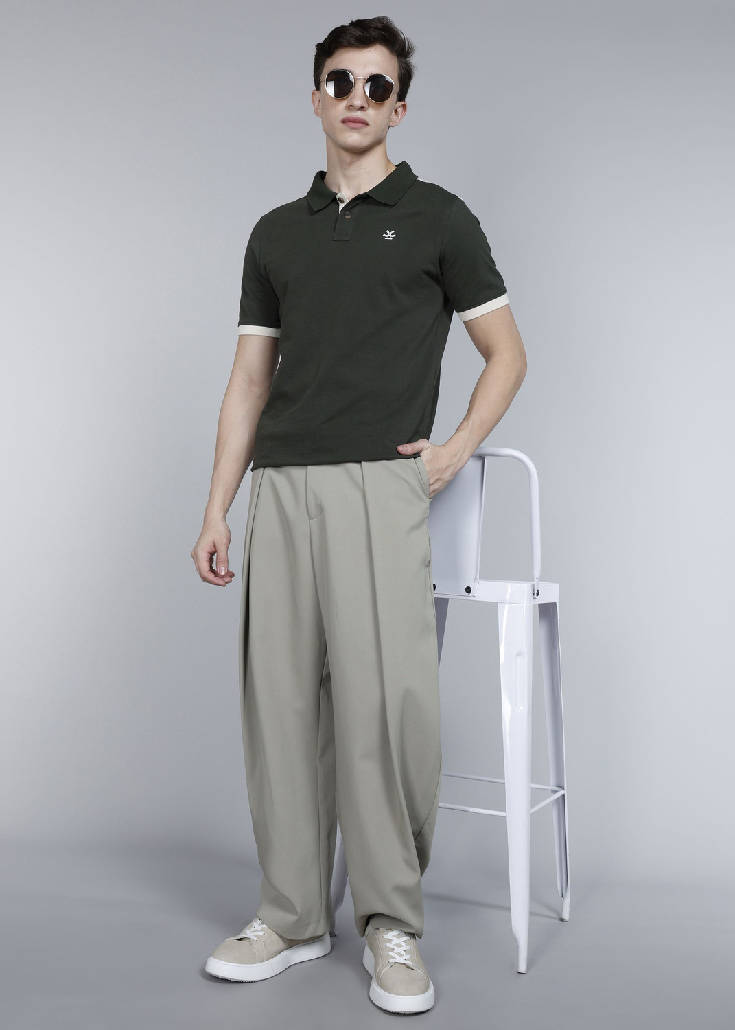 Image of WROGN Men Solid Polo Neck Pure Cotton Green T-Shirt