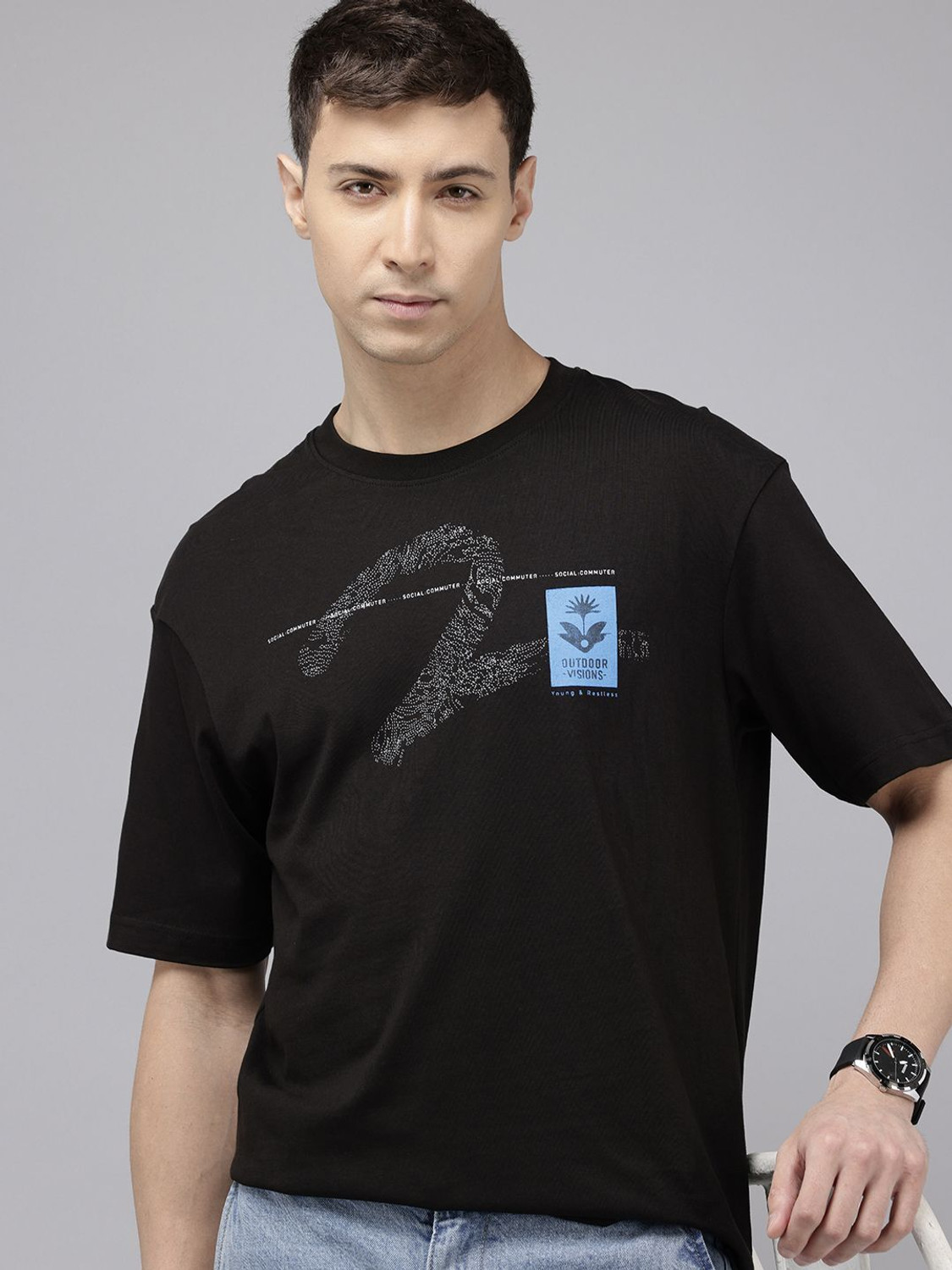 Image of Spykar Solid Men Round Neck Black T-Shirt