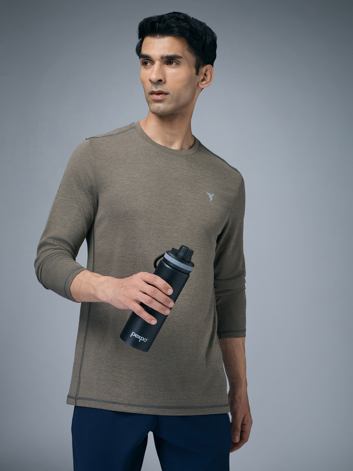 Image of TECHNOSPORT Solid Men Crew Neck Green T-Shirt