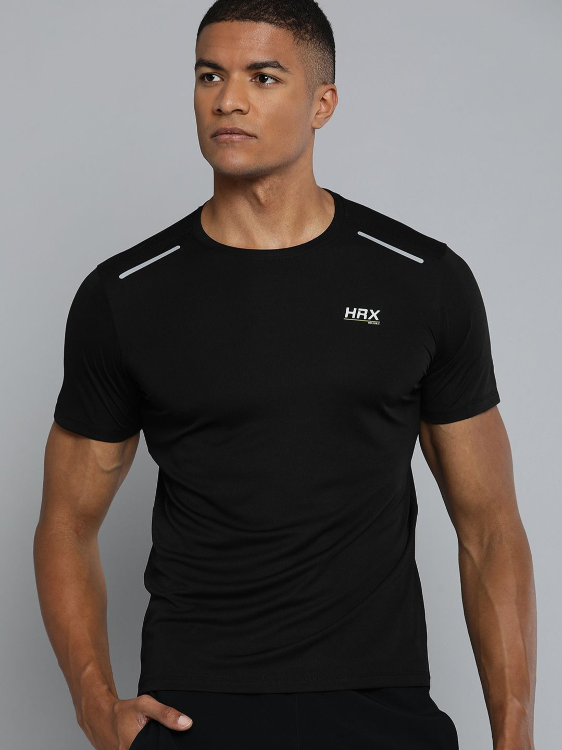 Image of HRX by Hrithik Roshan Printed Men Round Neck Black T-Shirt