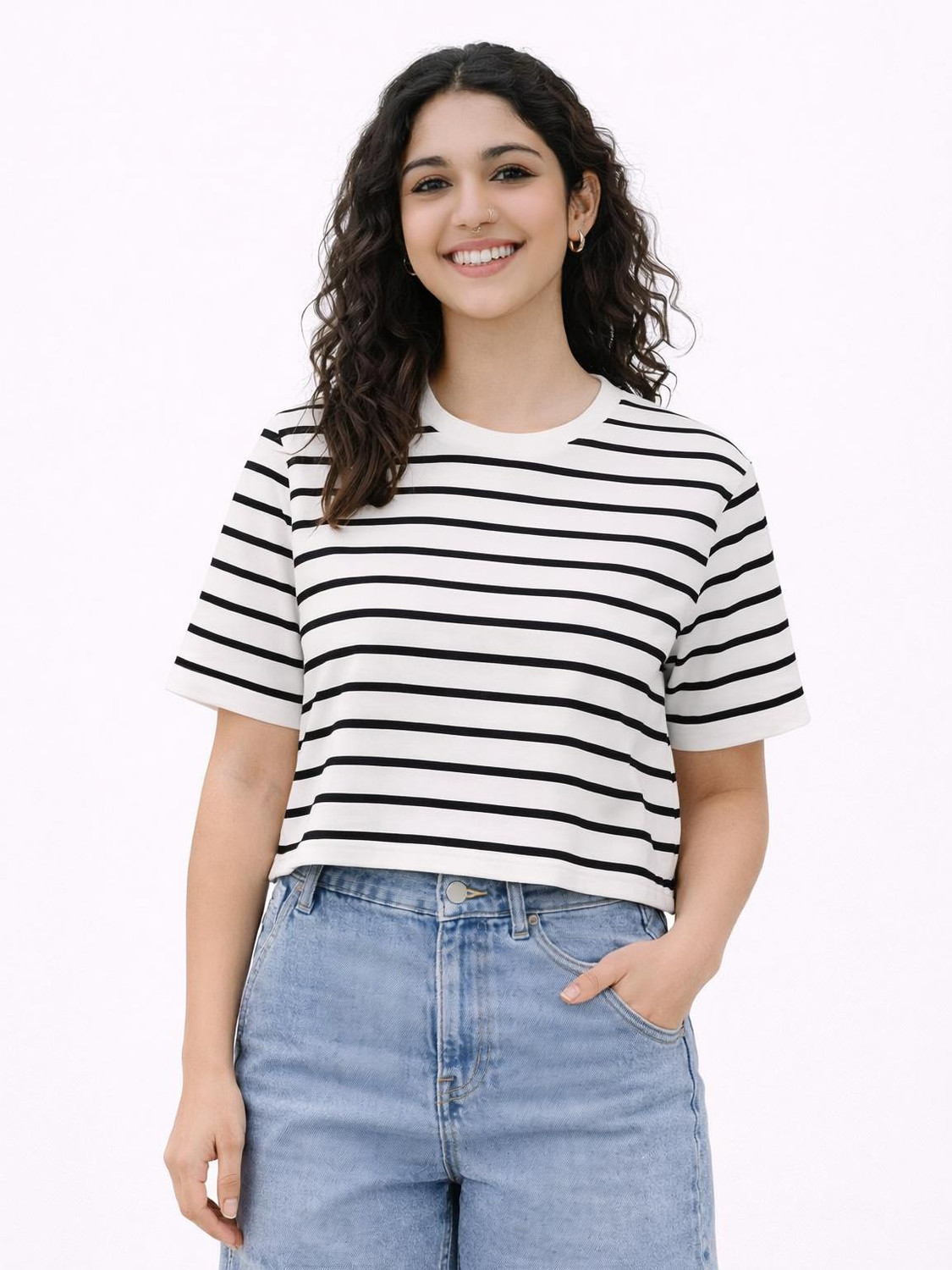Image of BLACK STUDIO Striped Women Round Neck White, Black T-Shirt