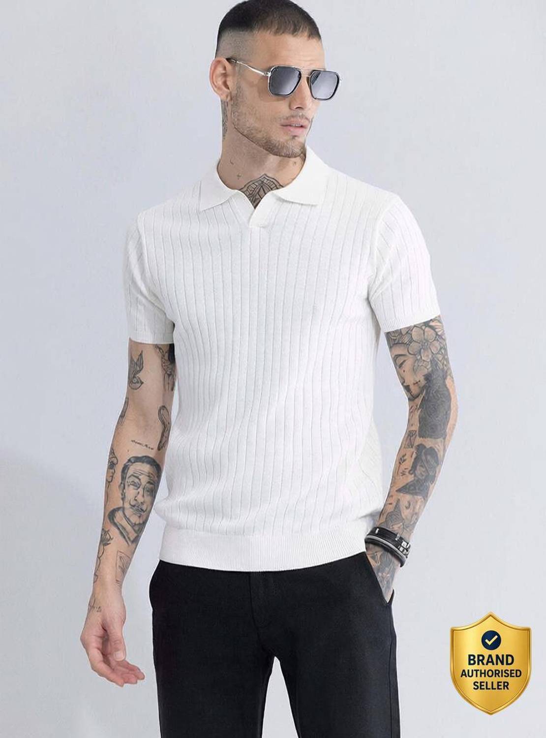 Snitch Solid Men Polo Neck White T-Shirt