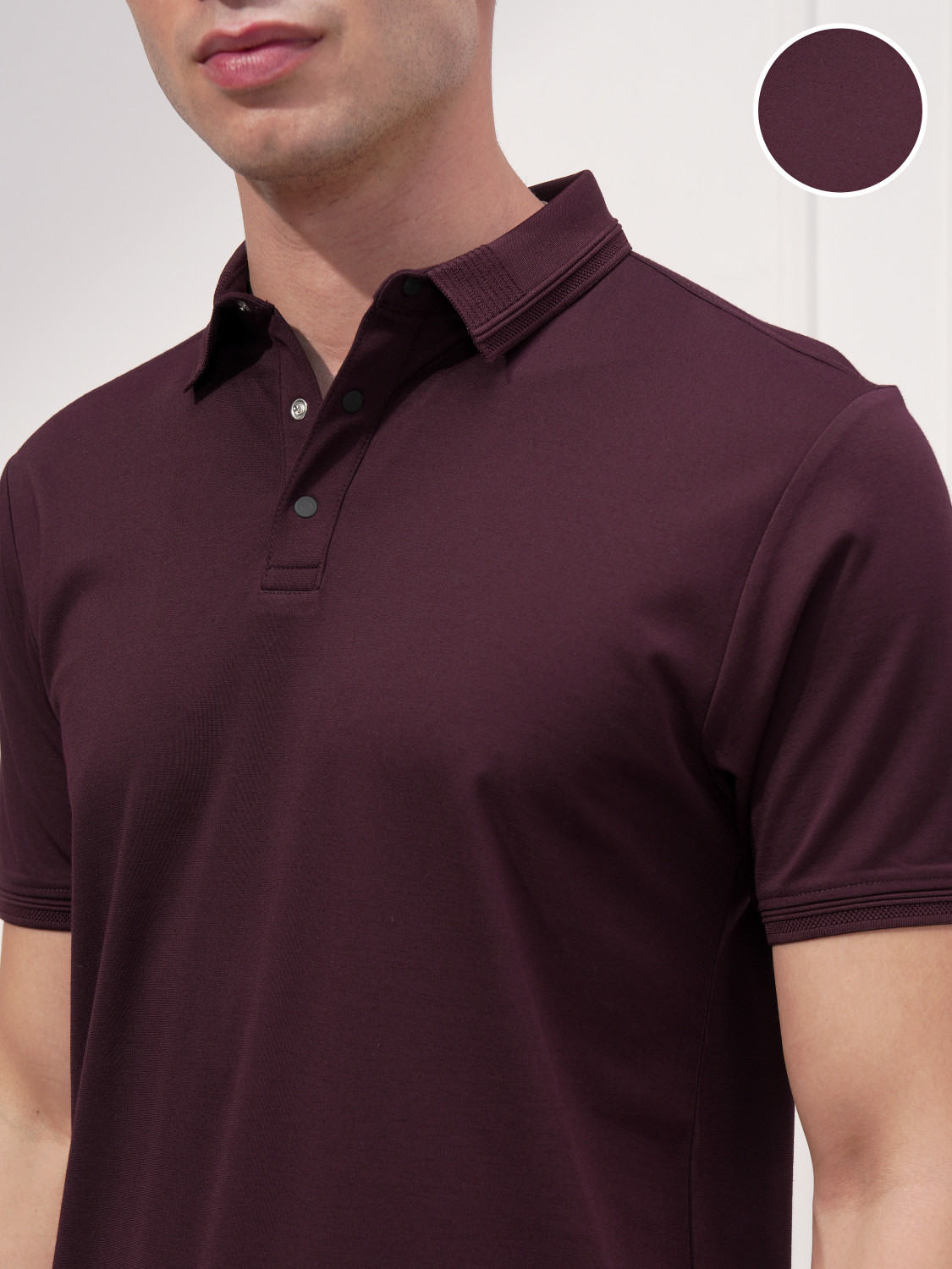 Image of HIGHLANDER Solid Men Polo Neck Maroon T-Shirt