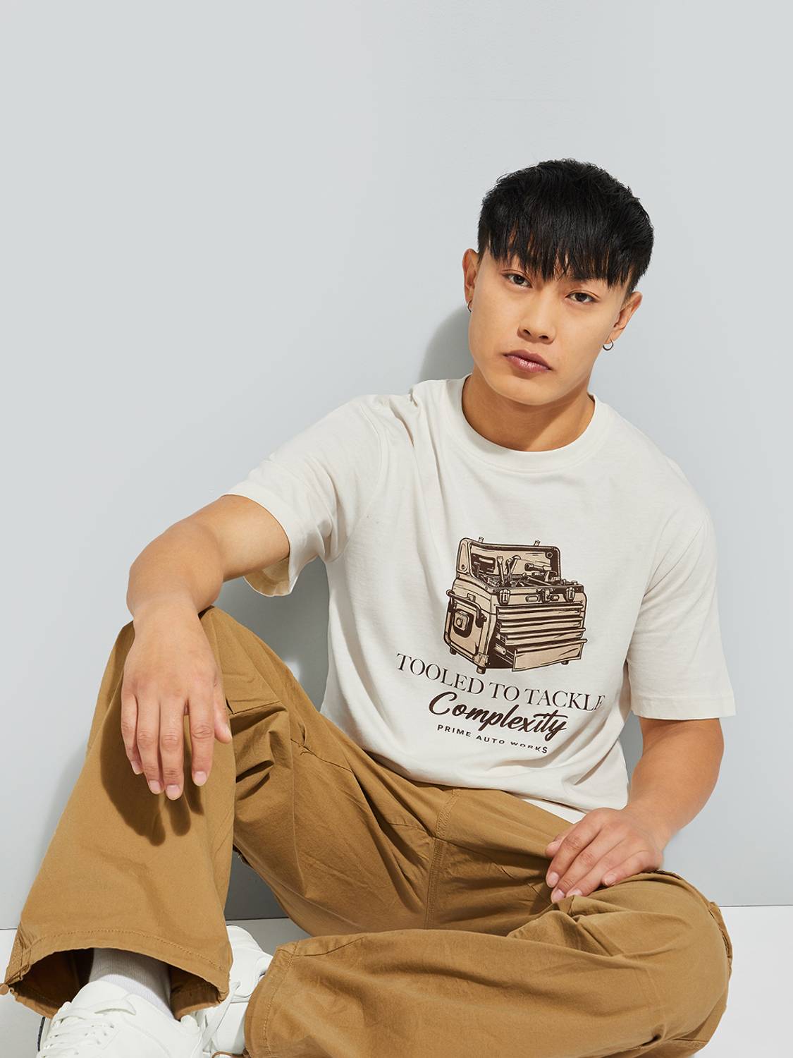 MAX Printed Men Round Neck White T-Shirt