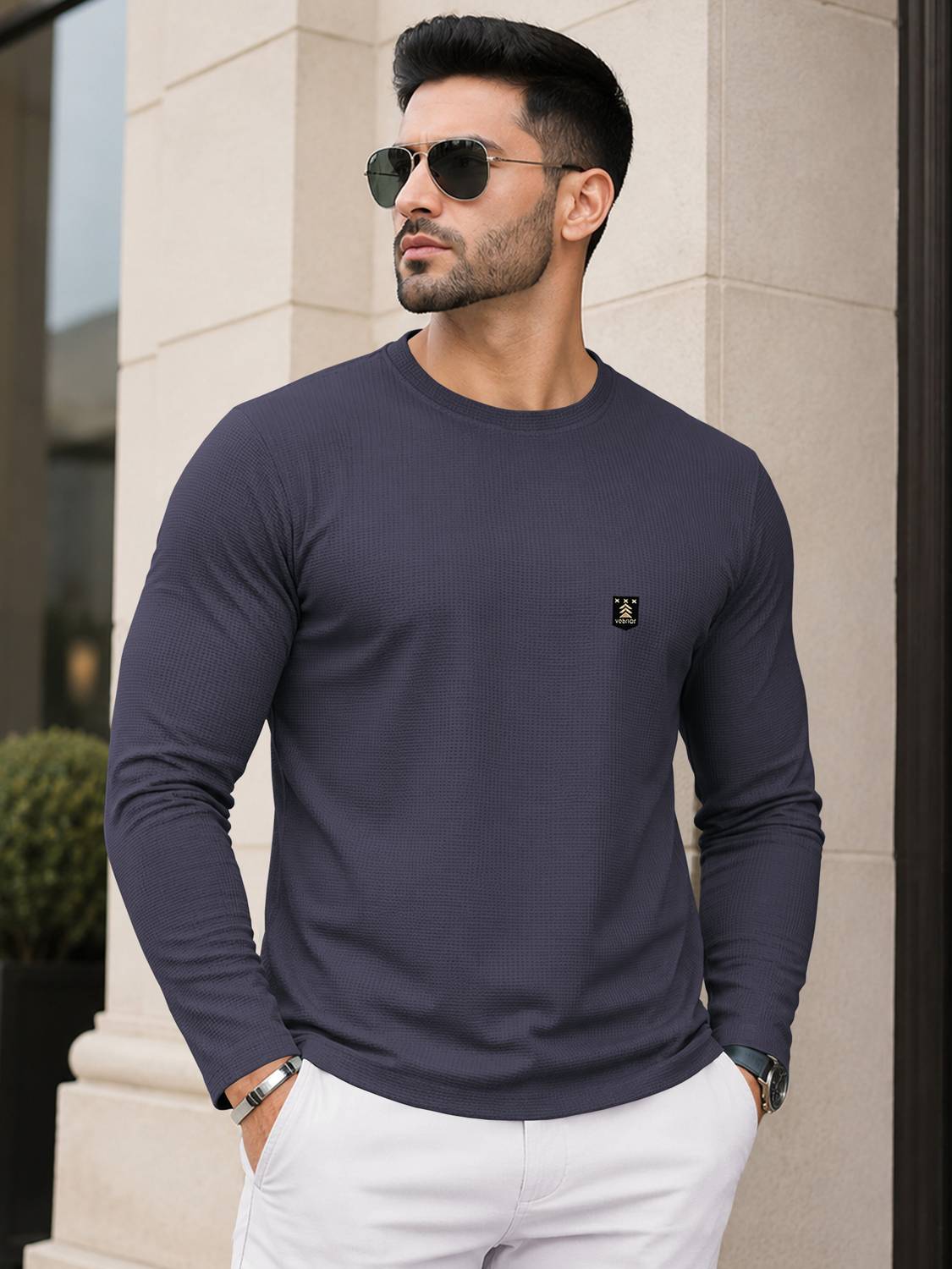 VeBNoR Men Self Design Round Neck Polyester Grey T-Shirt